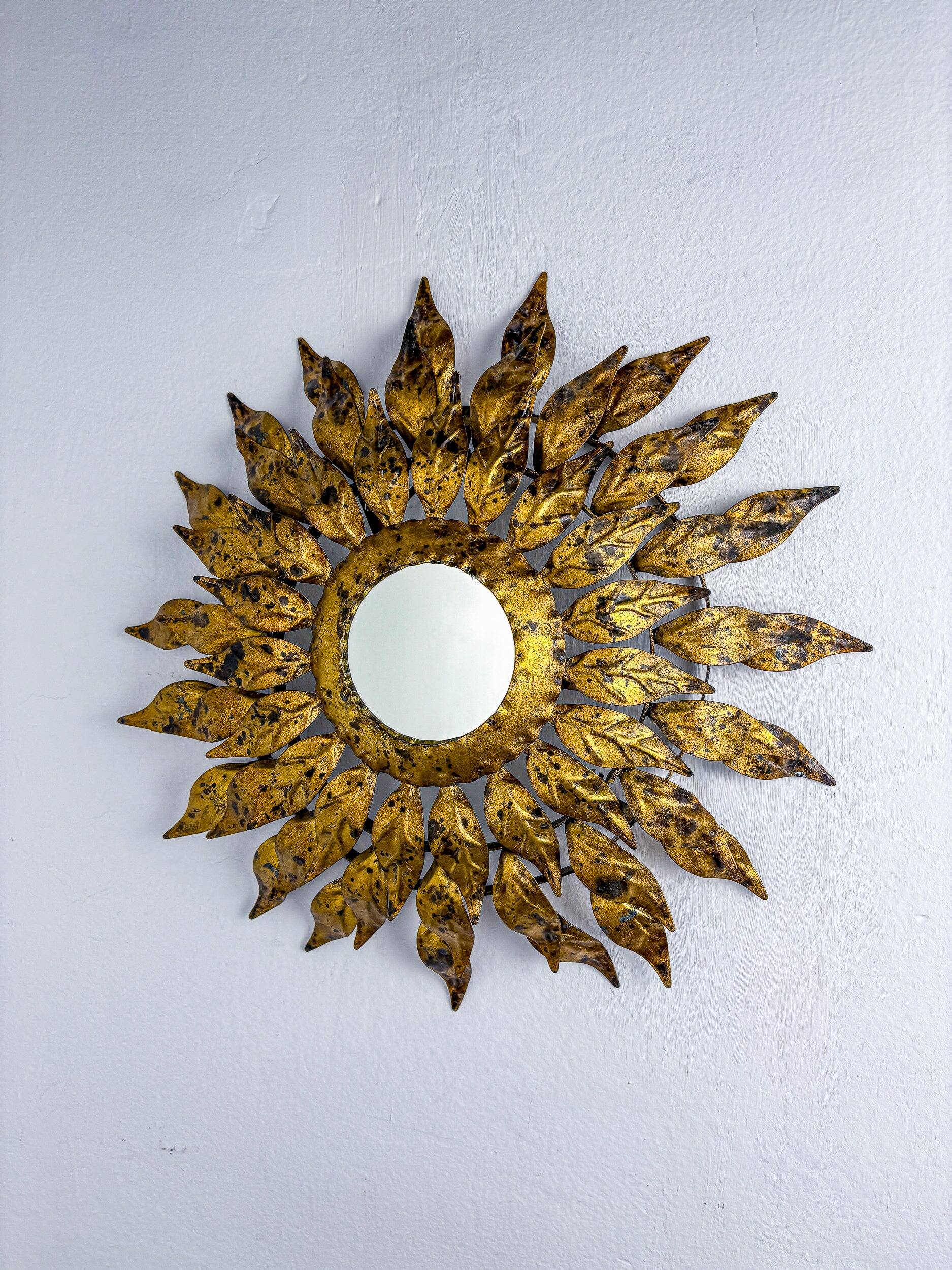 Sunburst wall mirror light – gilt metal, France 1960s