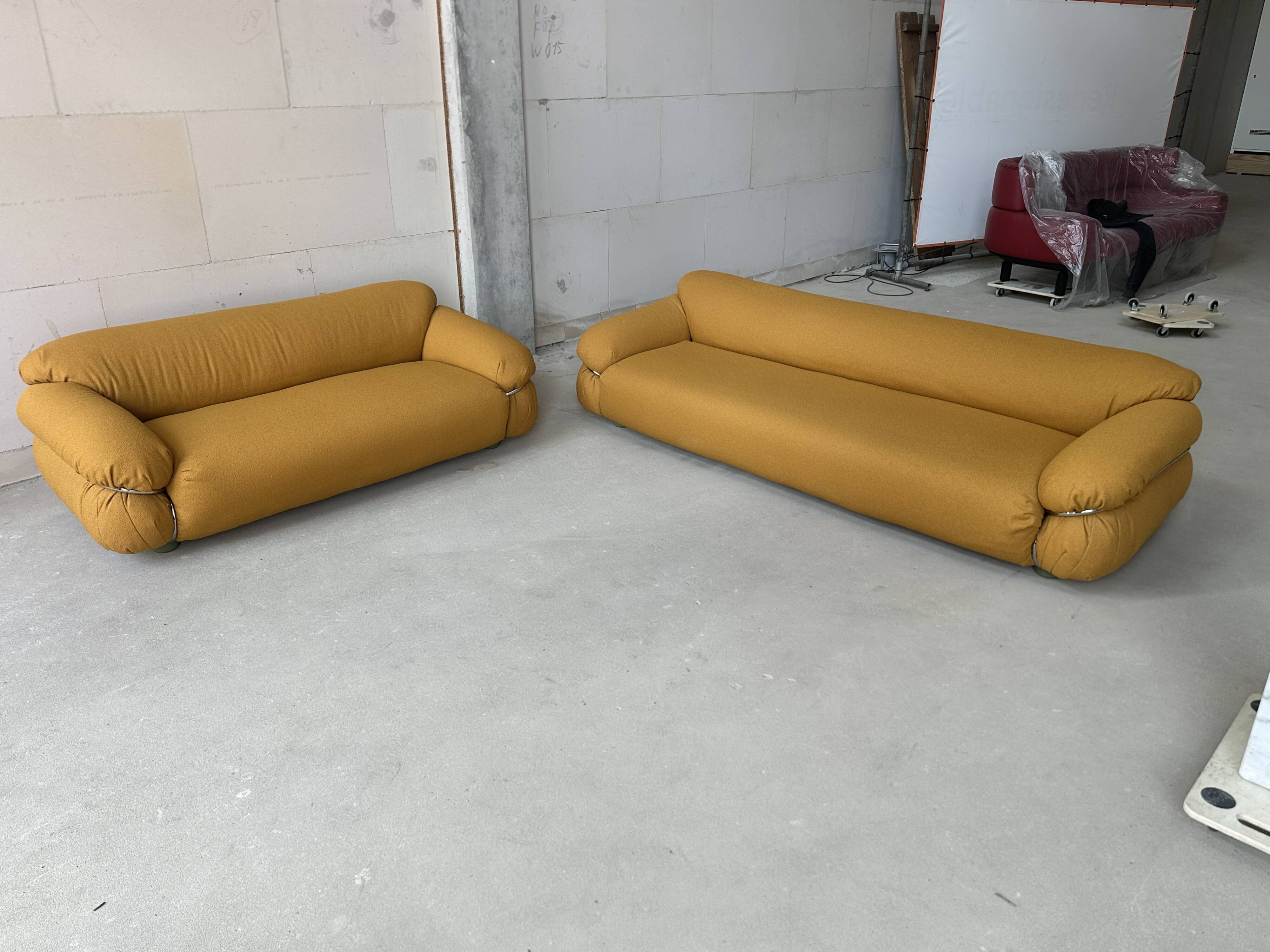 Canapé bouclé jaune Sesann par Gianfranco Frattini pour Cassina, set de 2