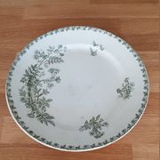 Plat céramique blanc et vert décors fleurs et papillons