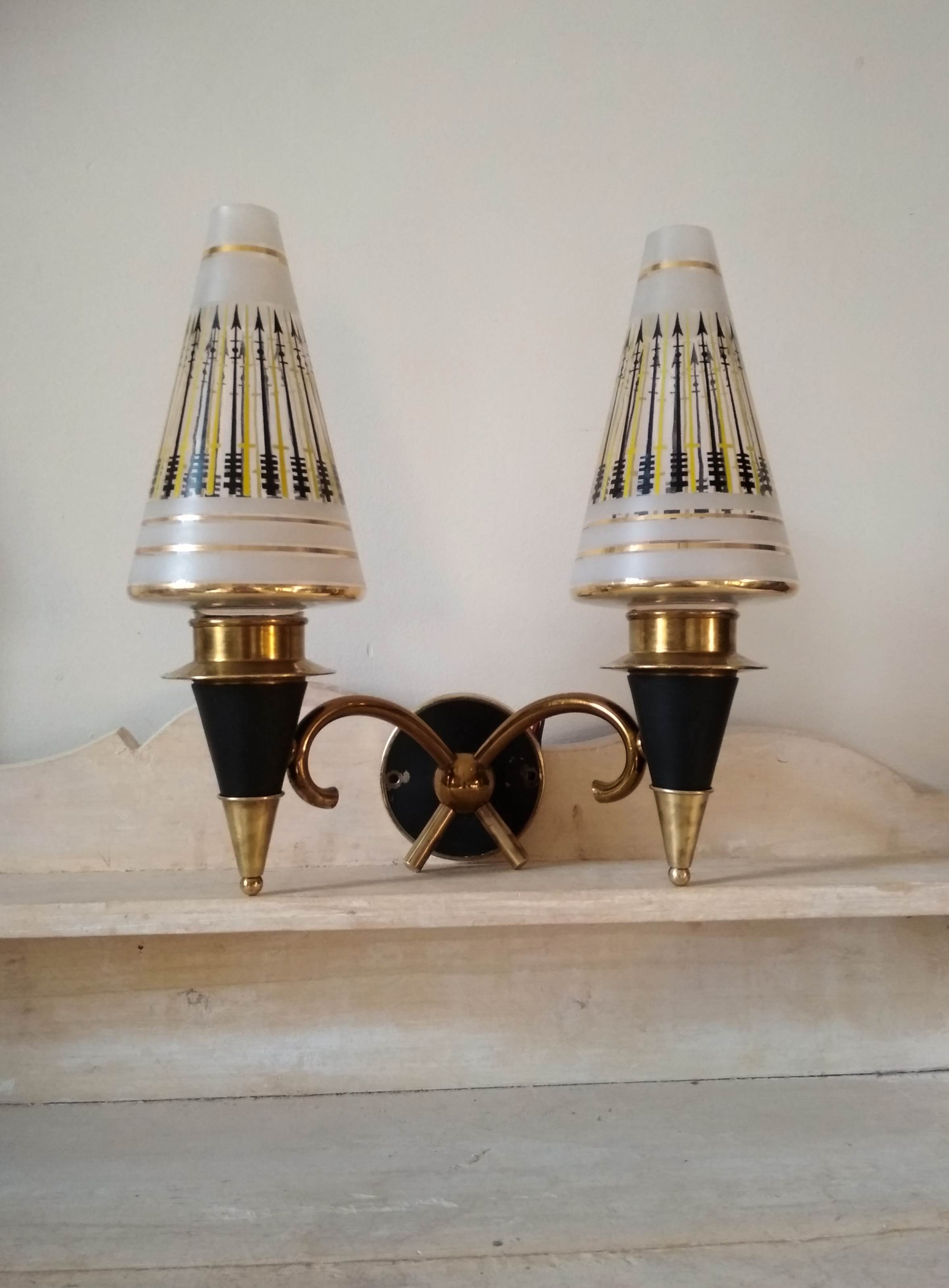 Vintage wall lamp from the 50s