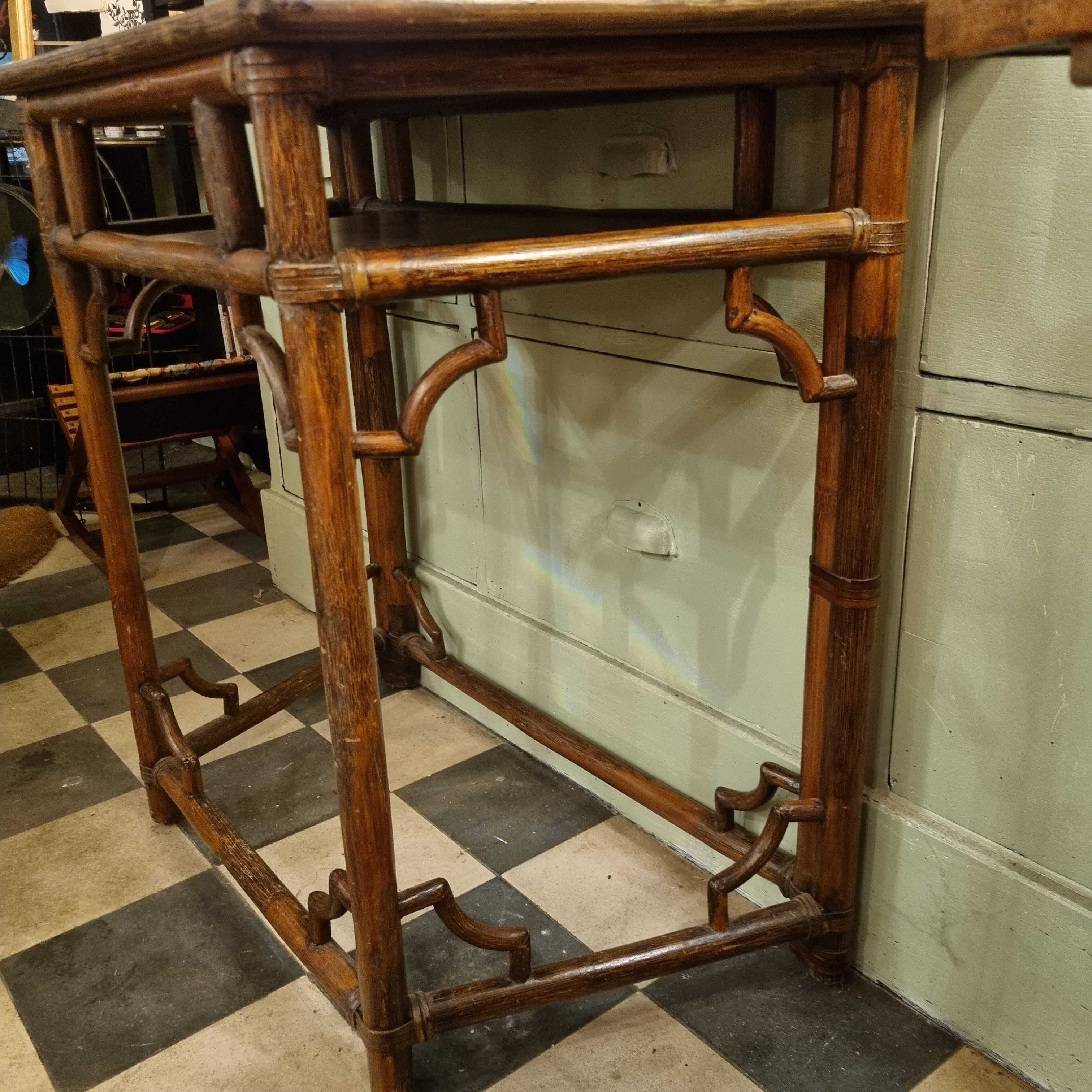 Console trapèze bambou 1900