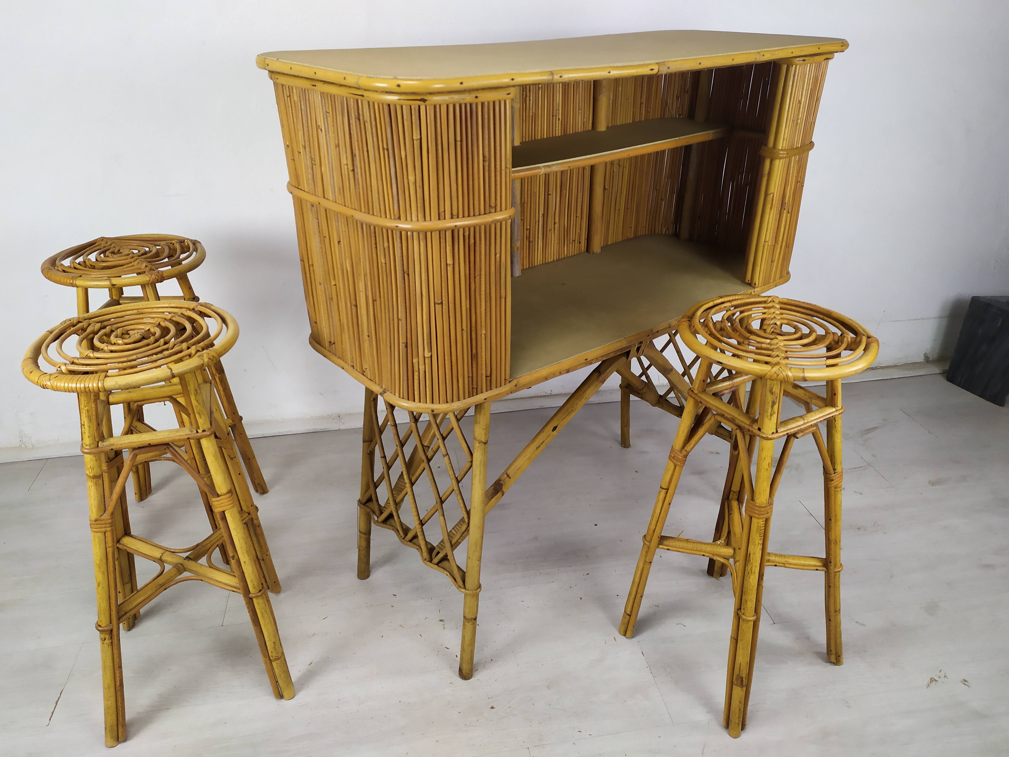 Vintage rattan bar and stools