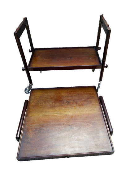 Table serves with removable tray mechanism year 50