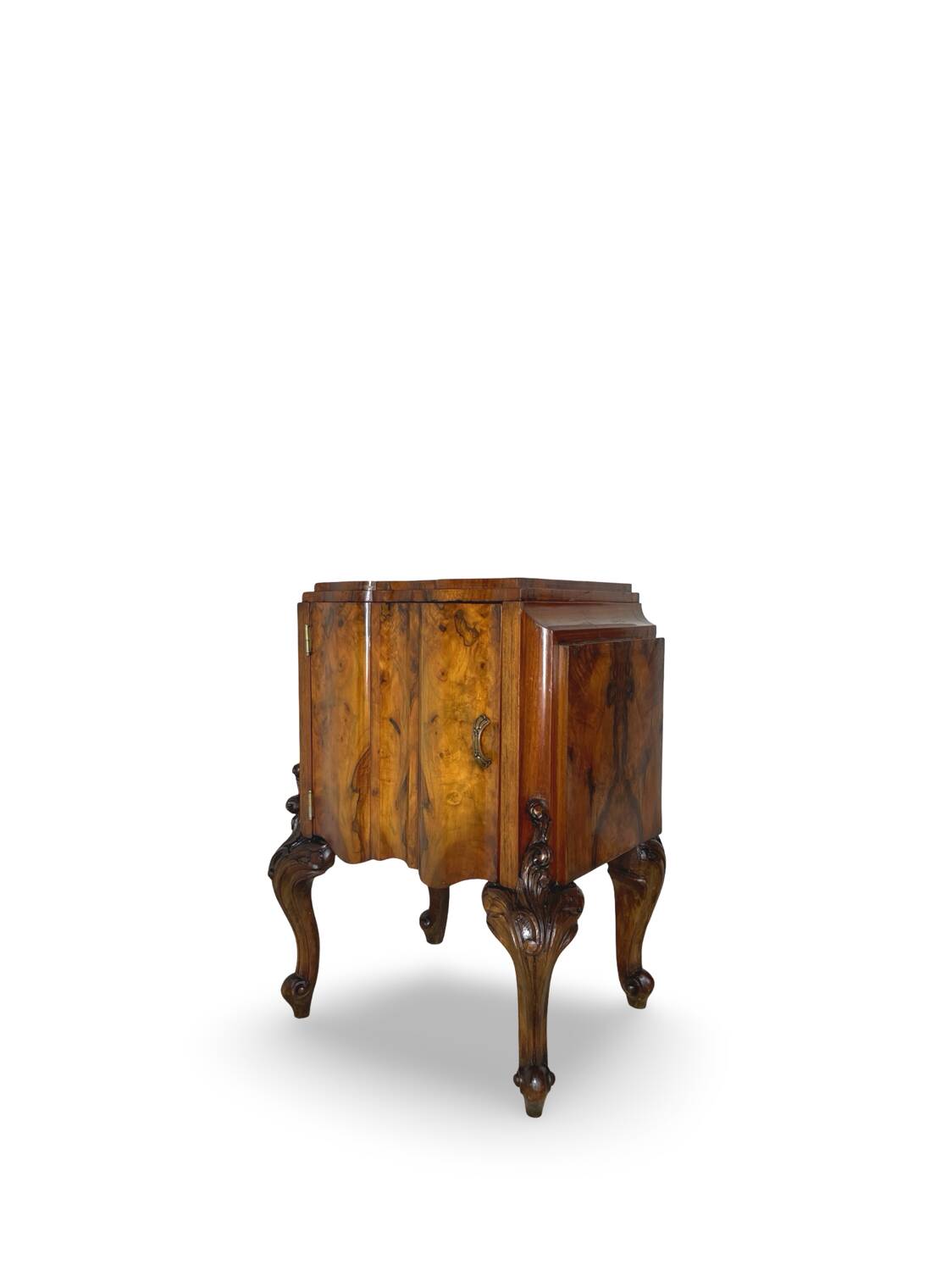 Italian nightstands from the 1930s