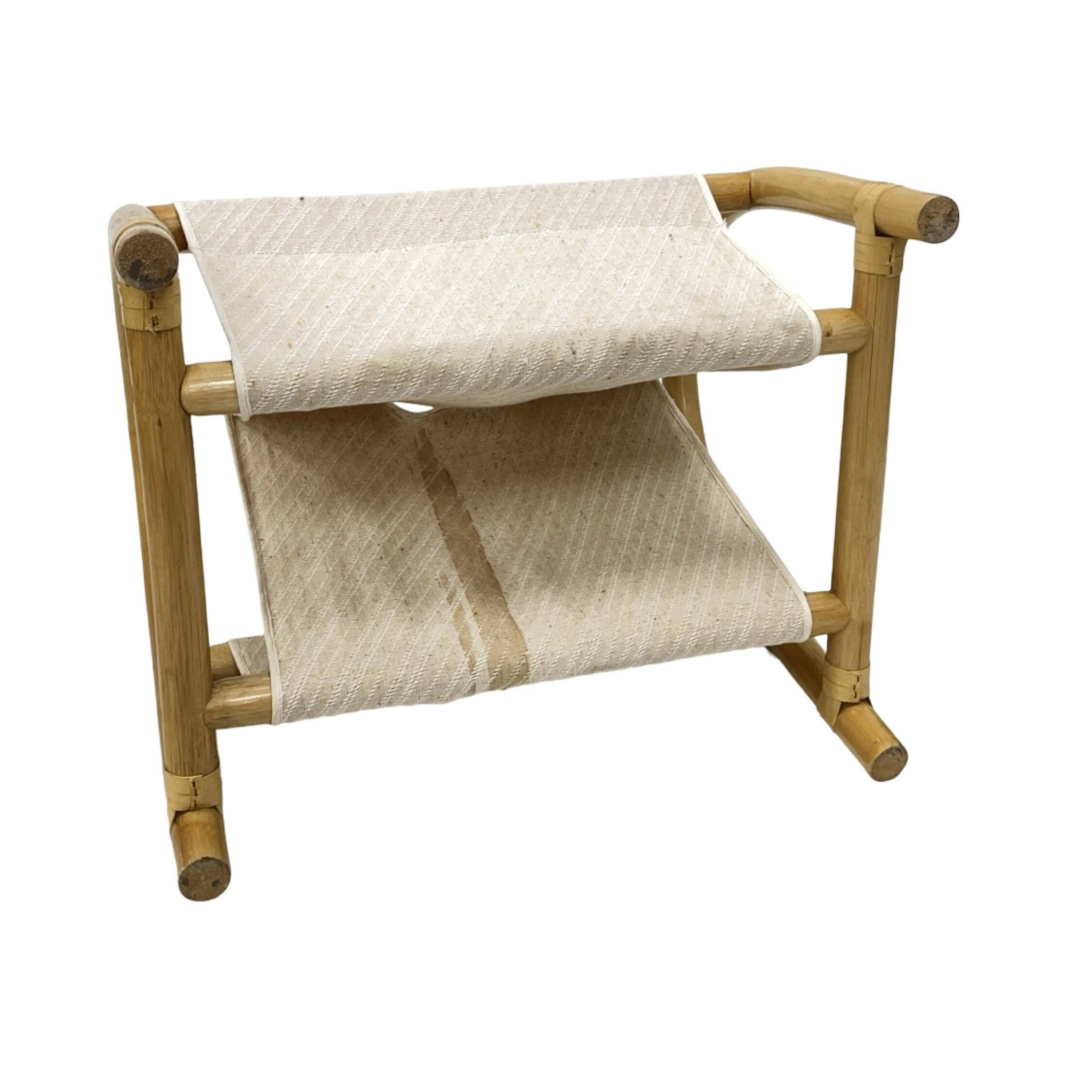 Vintage bamboo magazine rack – boho style / Mid-Century Modern, 1970s