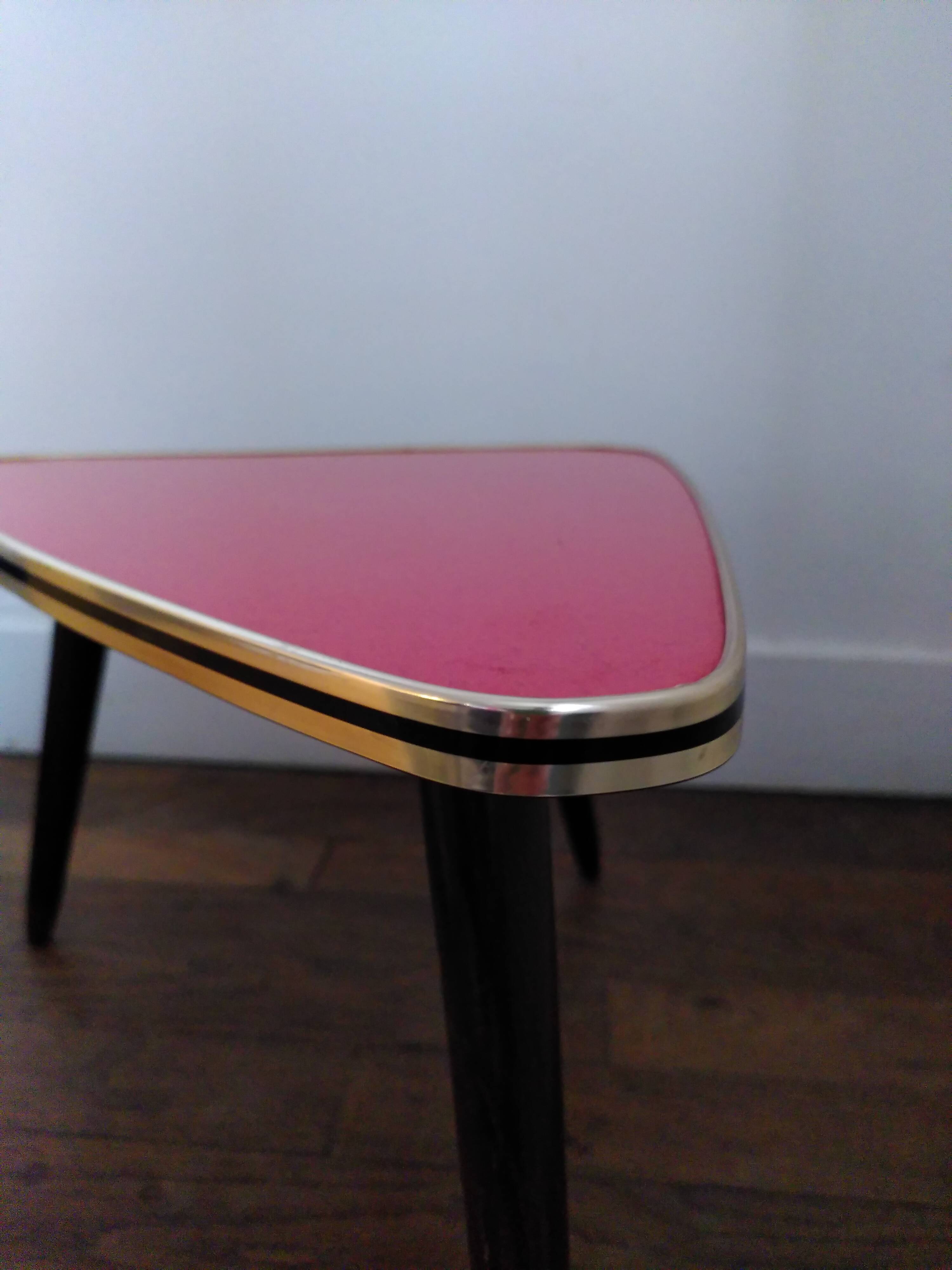 Triopd pedestal table year 50s