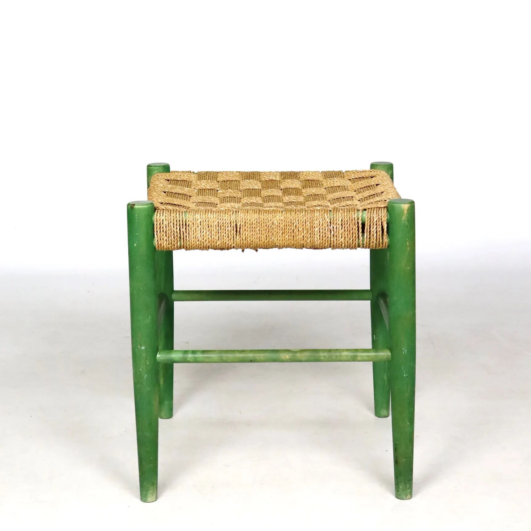 Scandinavian rope stool