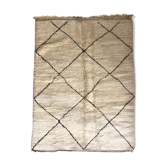 Moroccan Berber carpet with black diamonds 2,36x1.73m