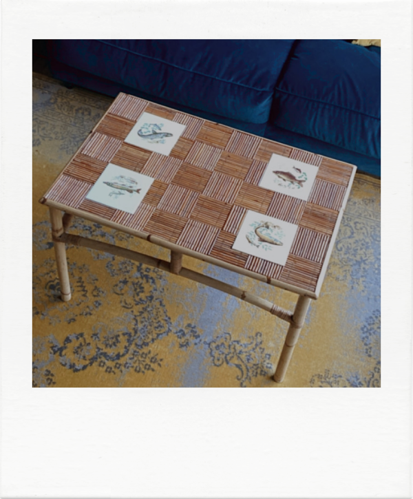 Table basse en rotin années 70