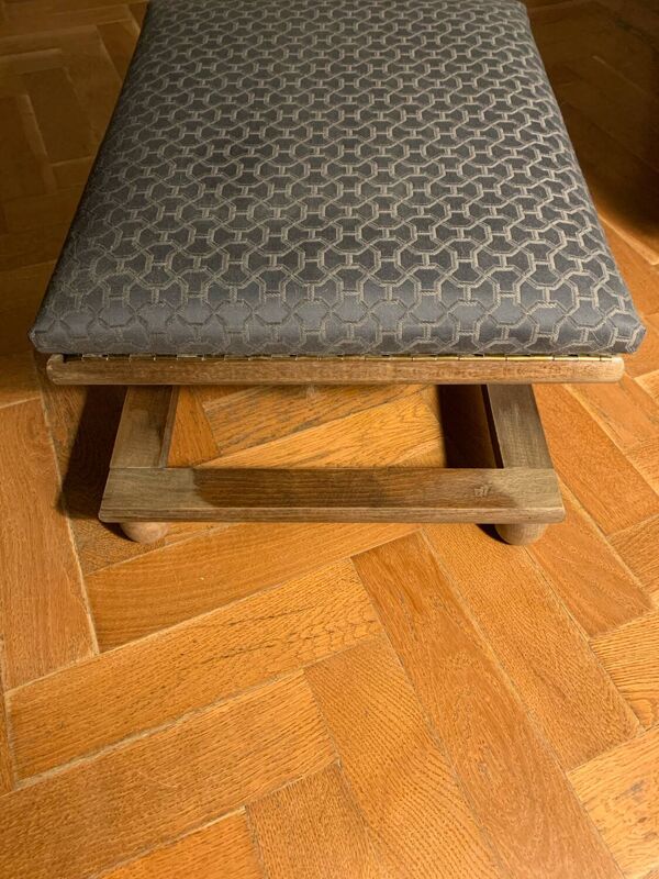 Repose-pied réglable