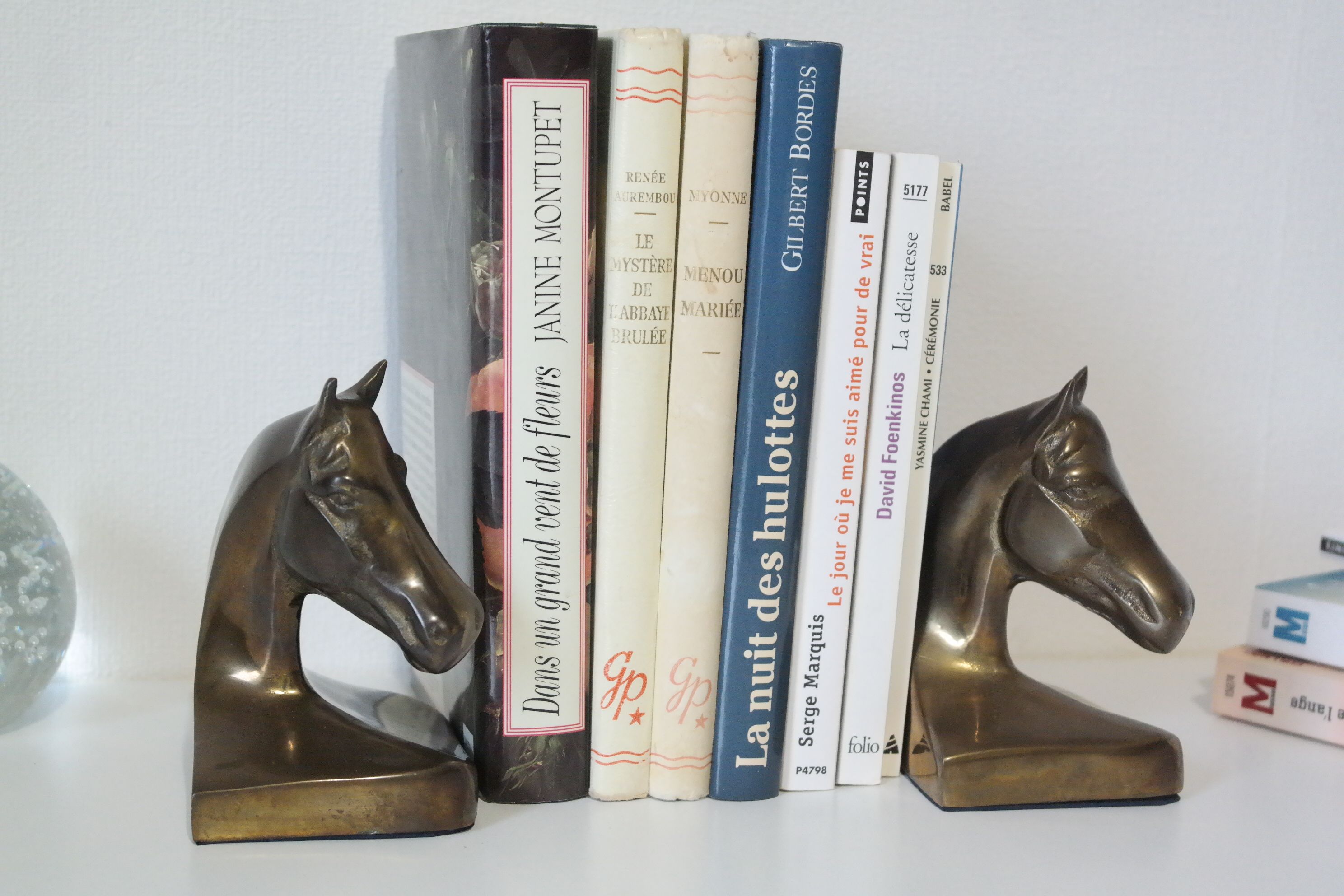 Pair of bookends plaster horses effect vintage brass