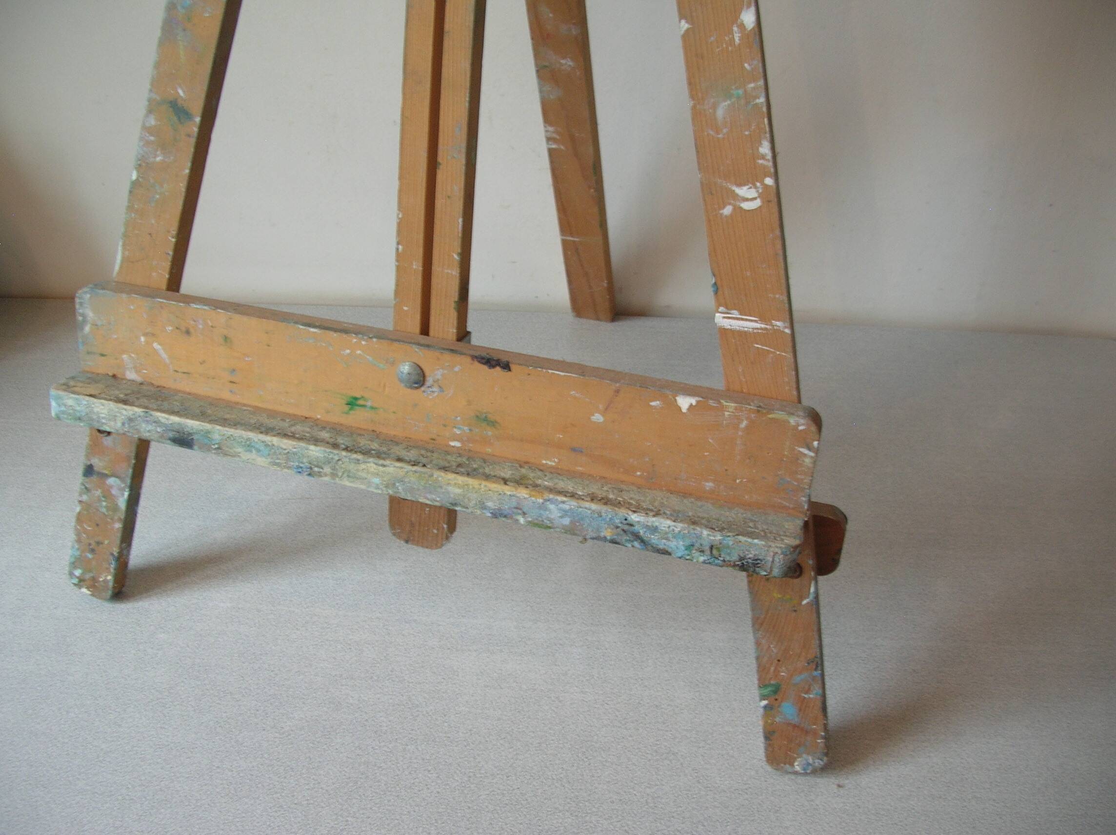 Old artist painter easel painting board holder wooden canvas 66 cm