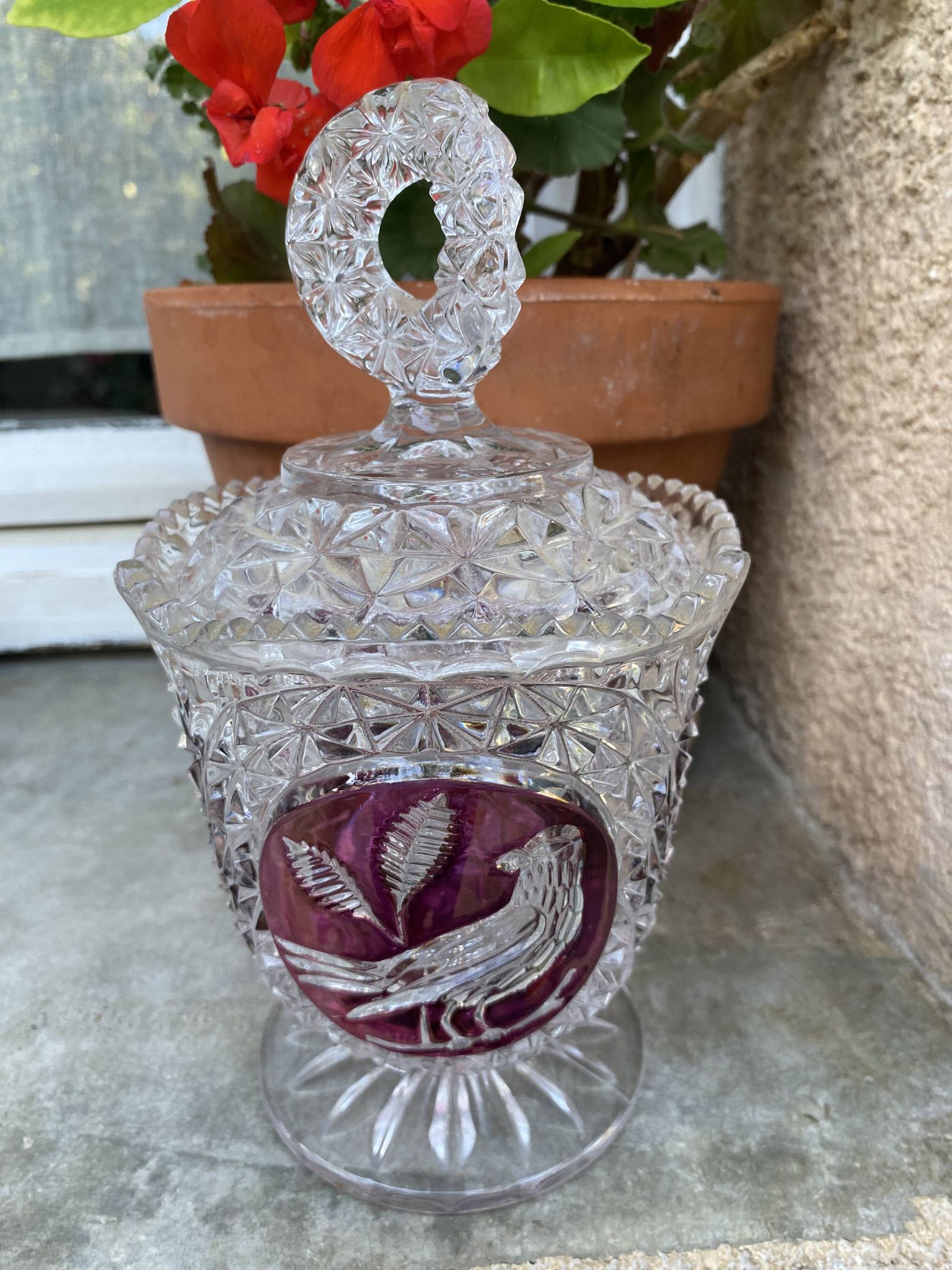 German Crystal Bonbonnière Hofbauer – "Byrdes" Collection (The Ru)