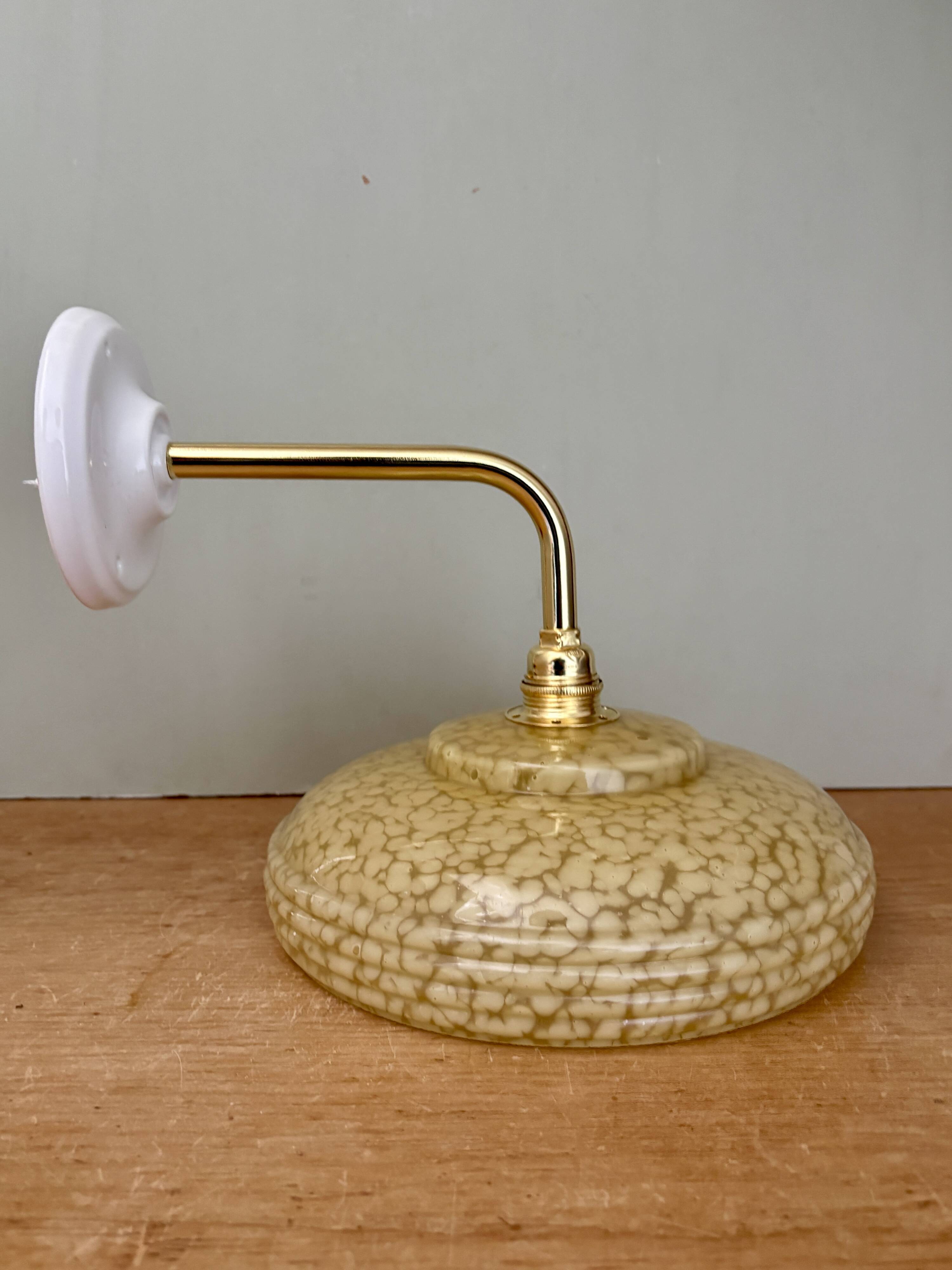 Angled wall lamp with vintage shade in yellow Clichy glass
