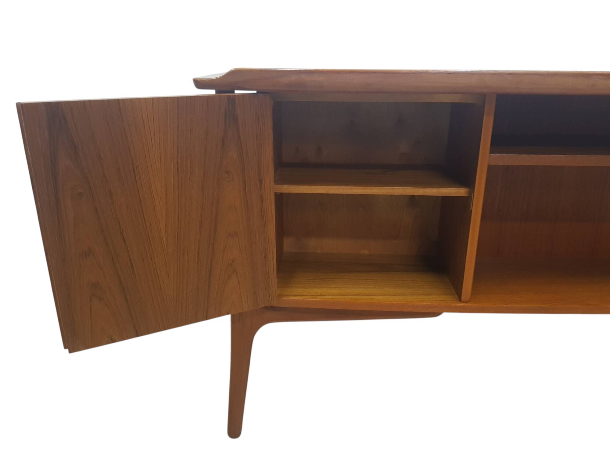 Teak Desk, designed by Svend Aage Madsen for H.P. Hansen, Denmark, 1960s