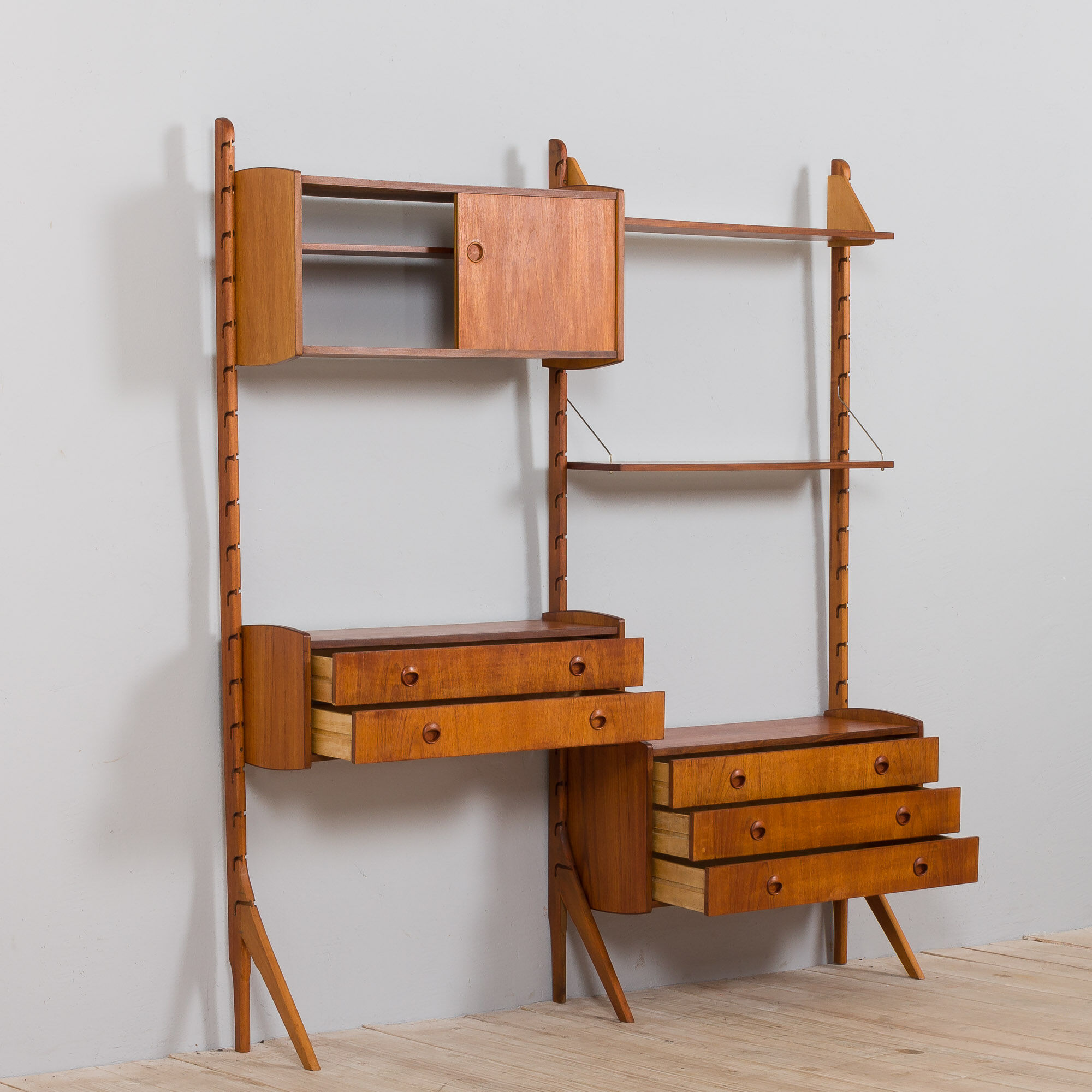Teak 2-Bay Ergo Modular Wall Unit with double chest of drawers, a cabinet & 2 shelves by John Texmon