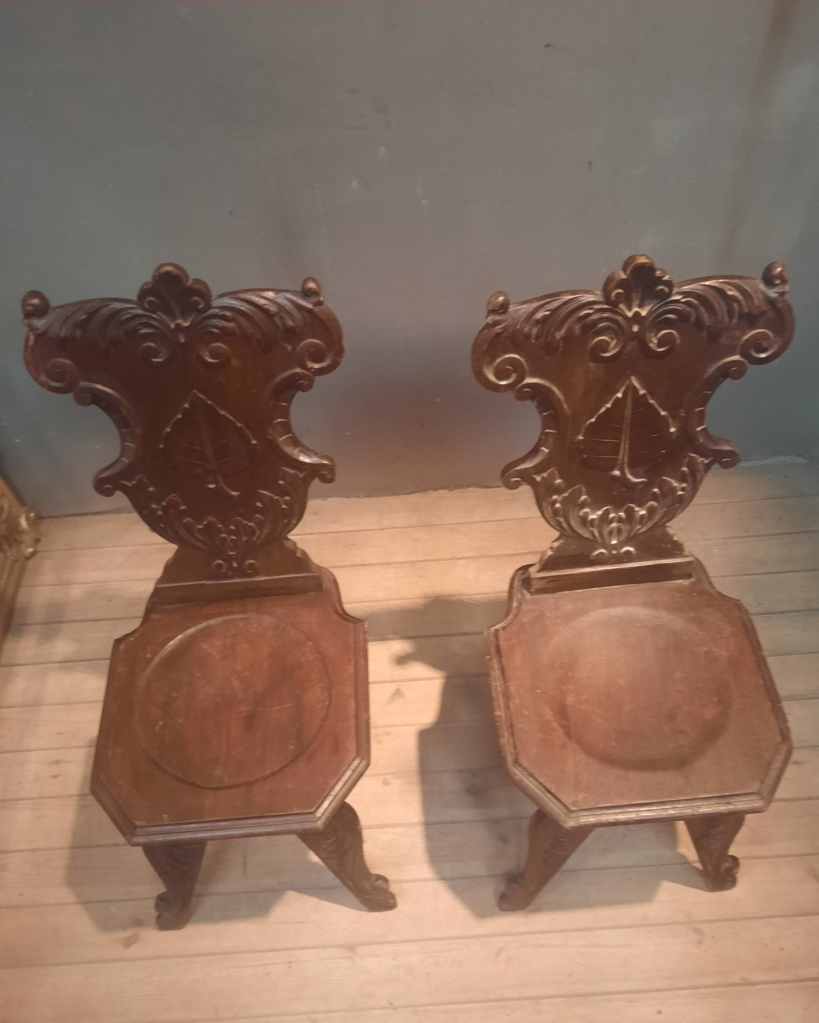 Pair of stool chairs