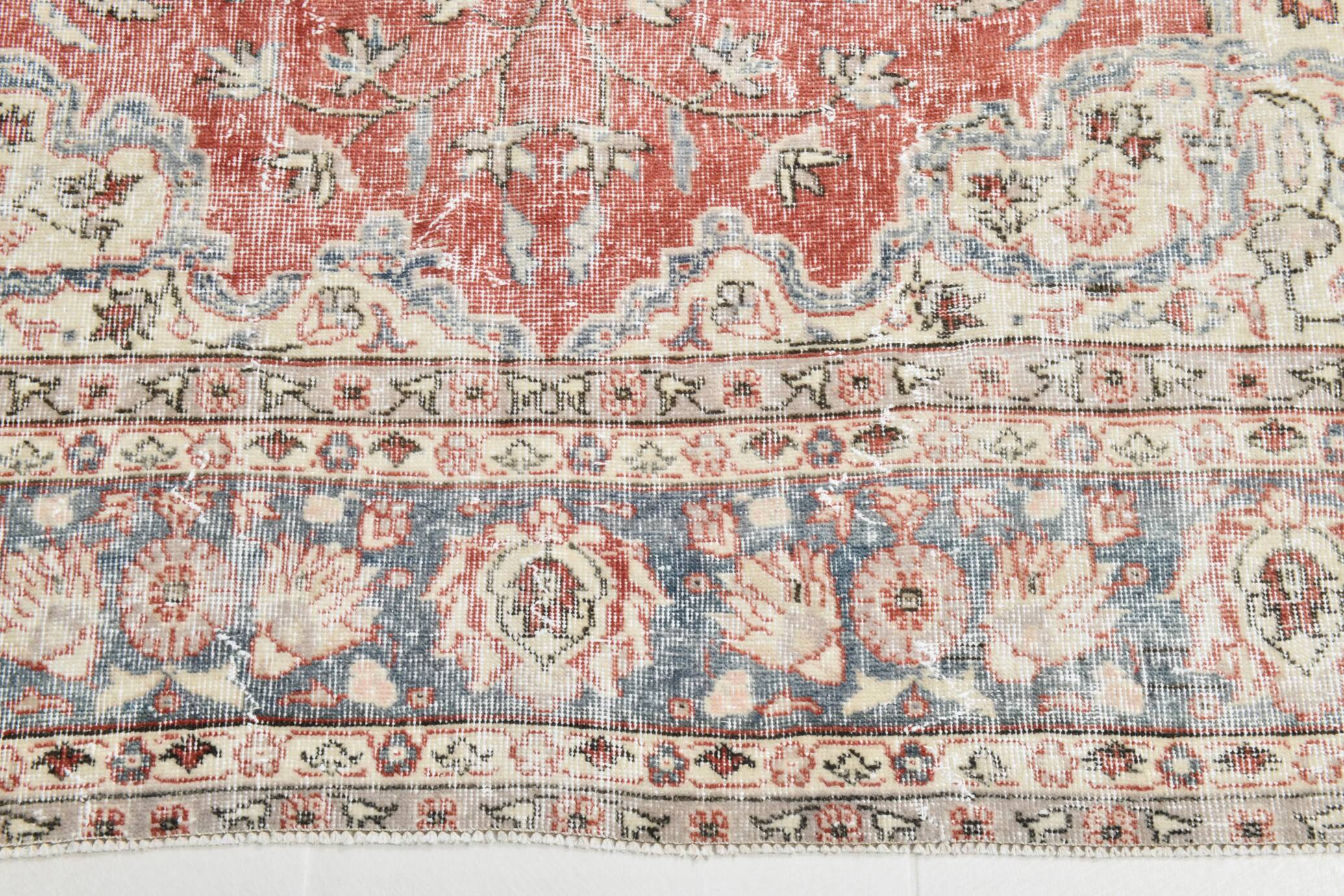 Red & Cream Vintage Persian Rug, 243x328Cm