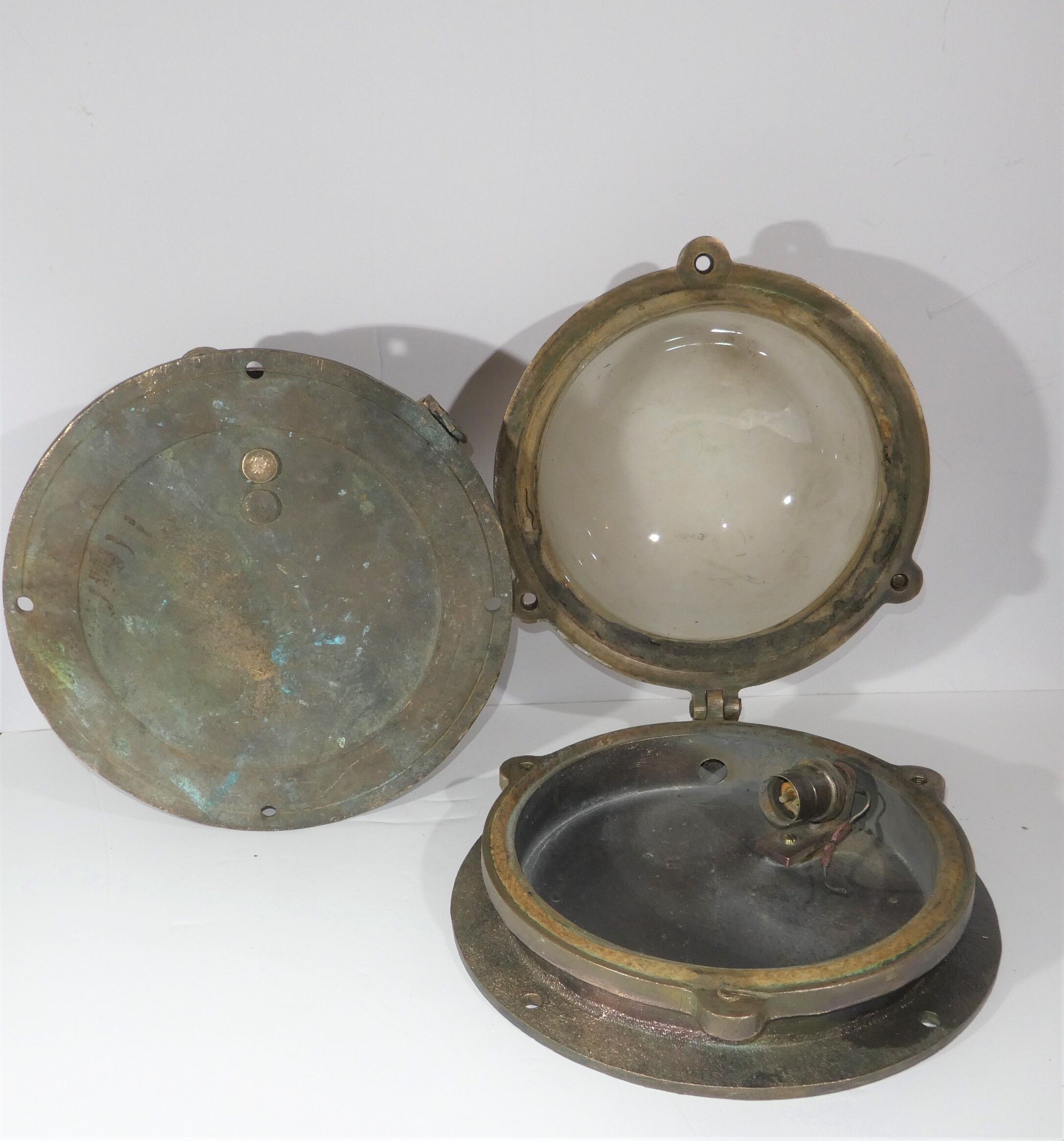 Window ceilinge light