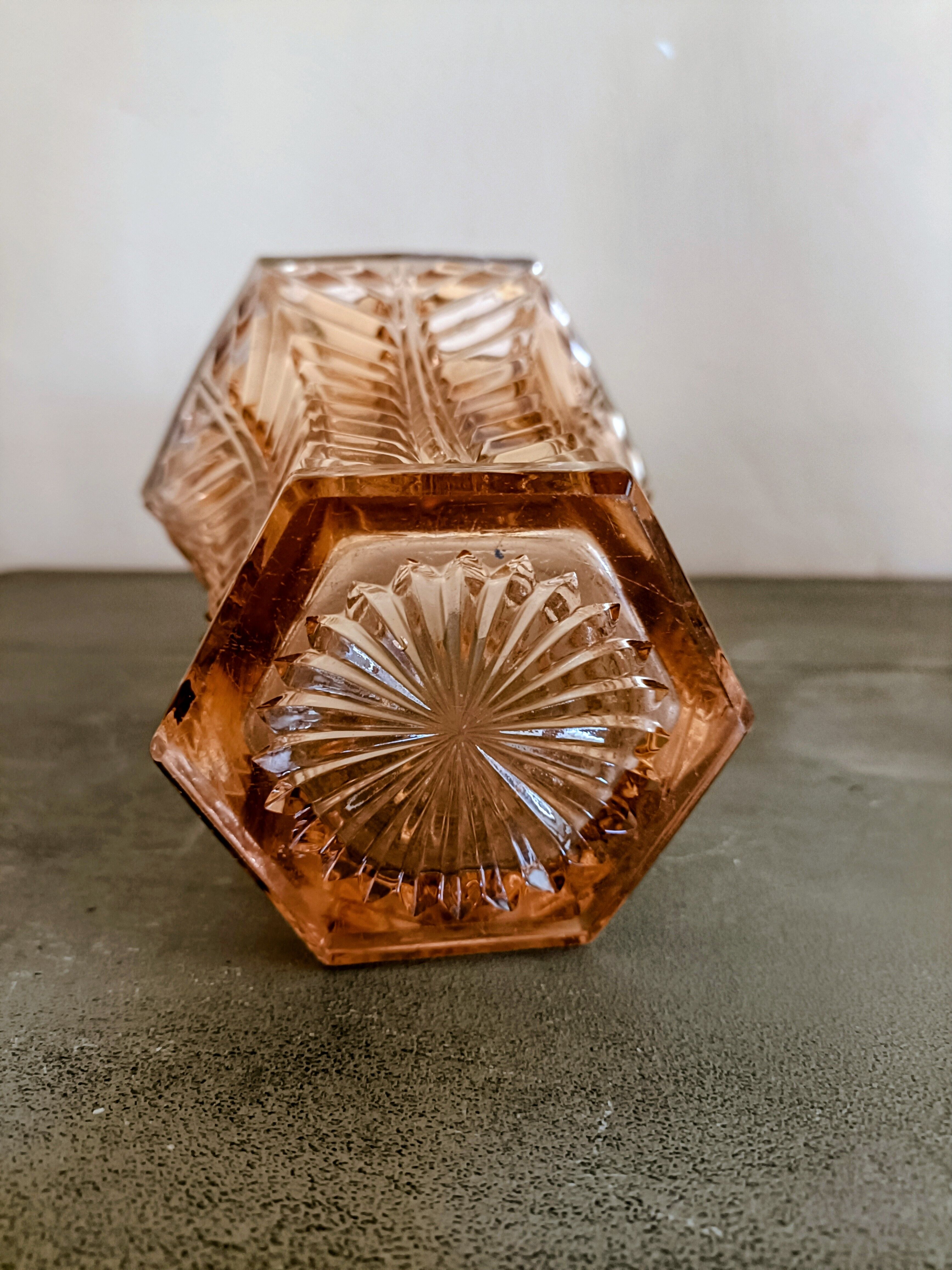 Vase verre rose moulé Rosaline