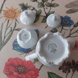 Porcelain teapot and sweetener