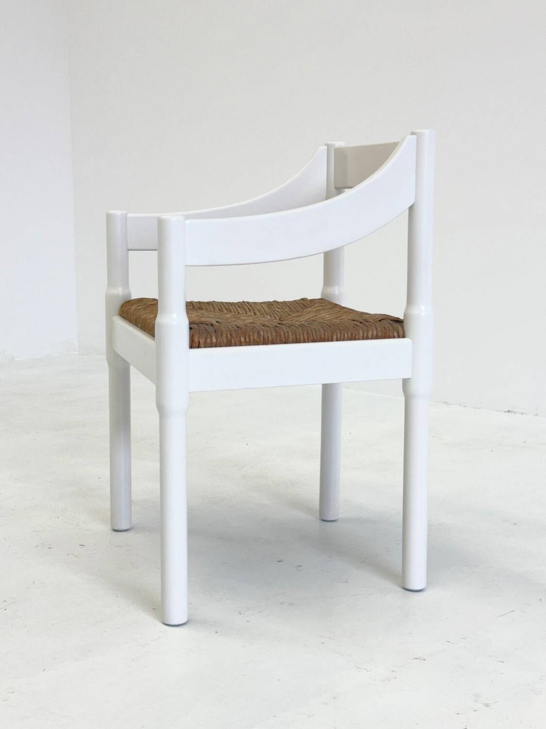 Ensemble de 4 chaises Carimate de Vico Magistretti