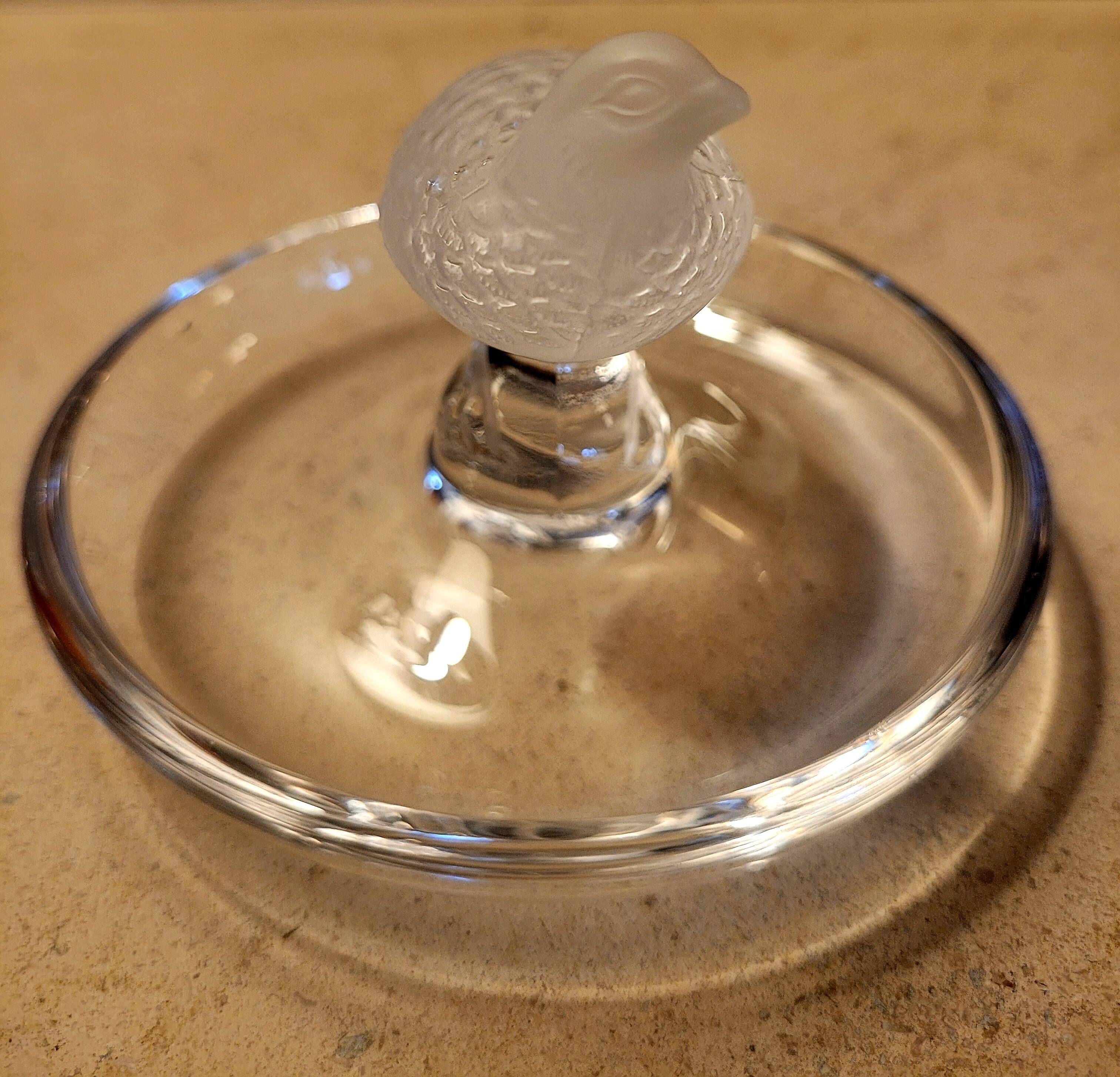 Baguier coupelle en cristal Lalique