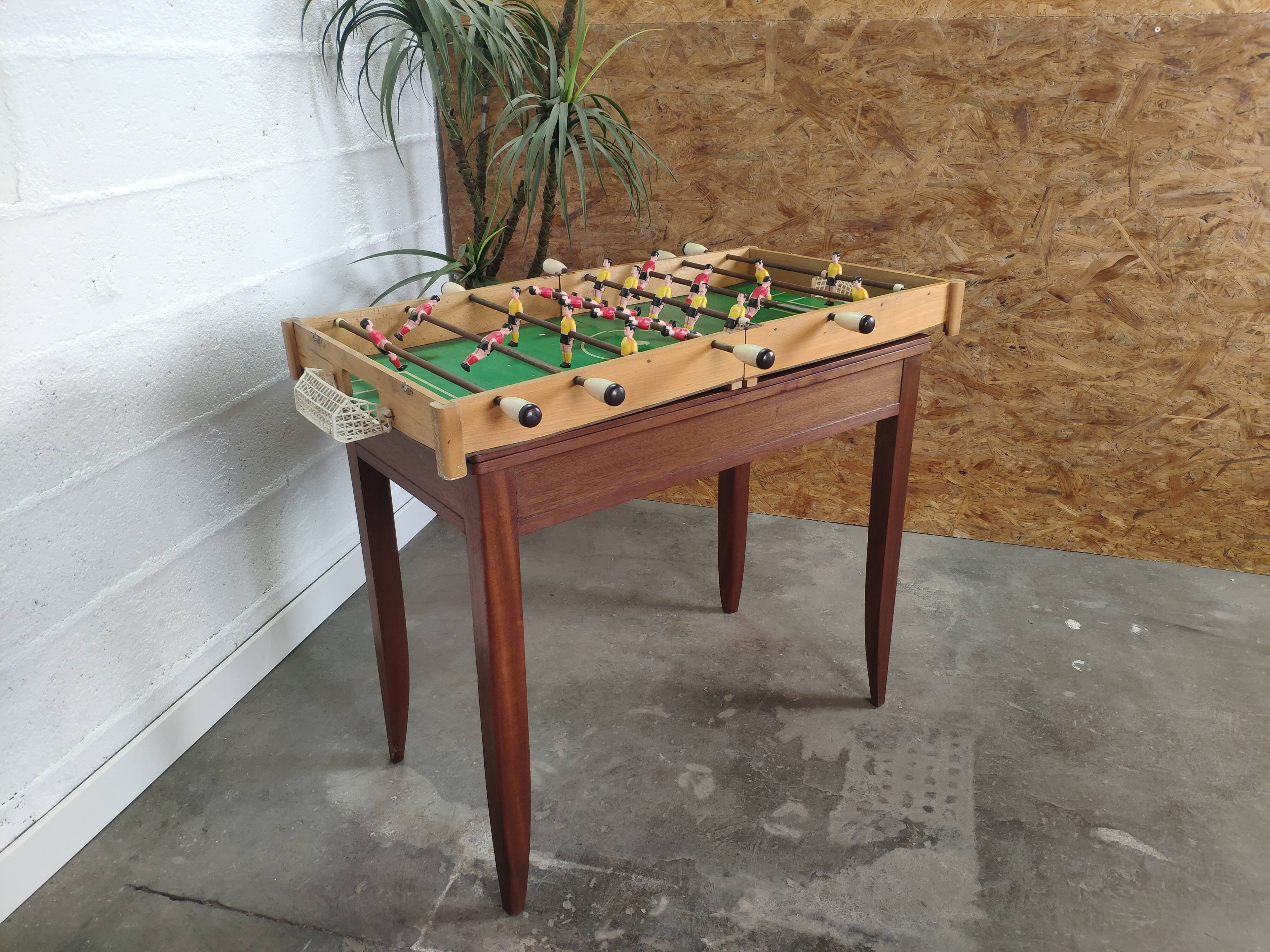 Folding vintage table football