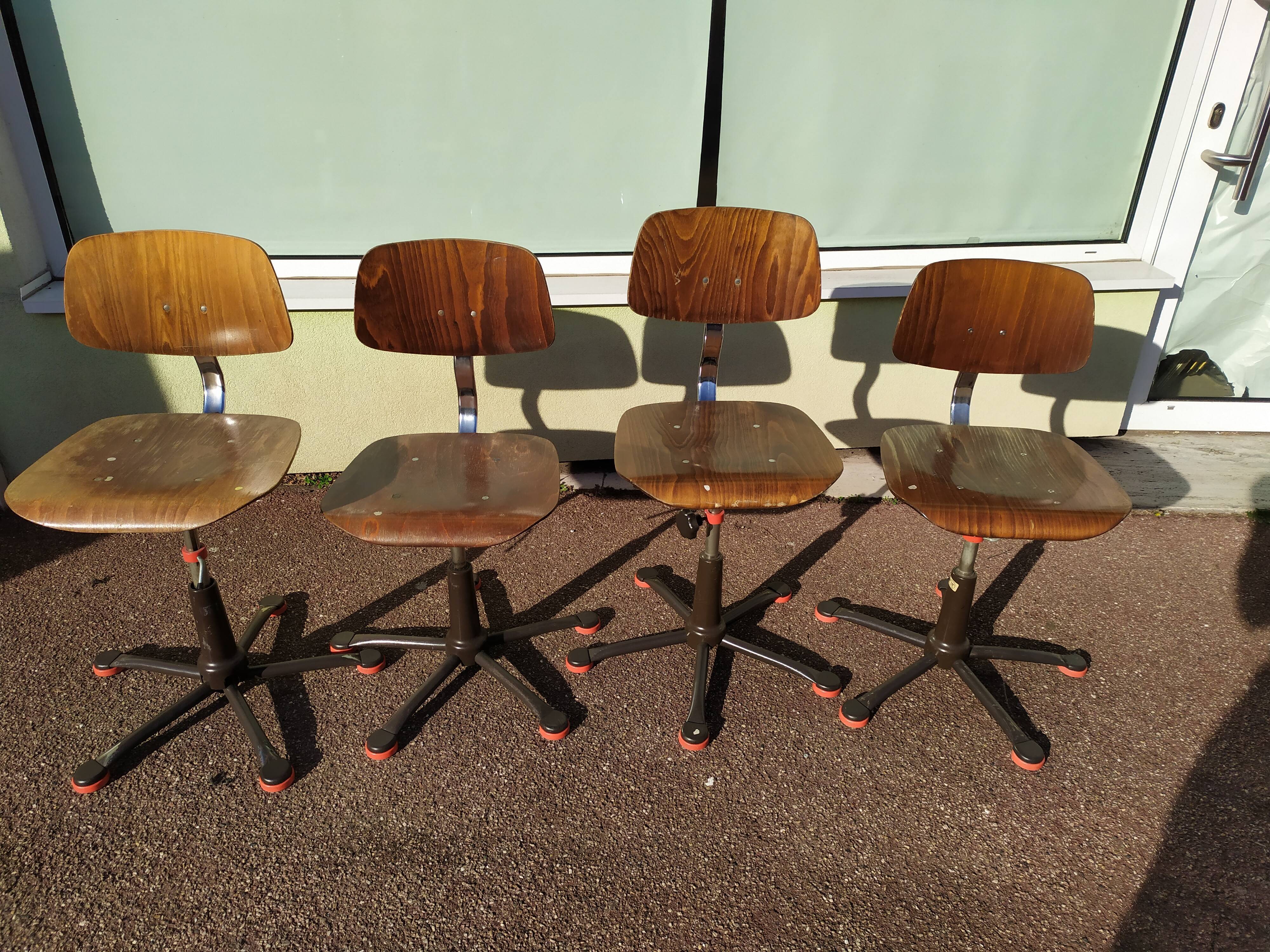 Set of 6 adjustable workshop pfaff chairs swivel sewing