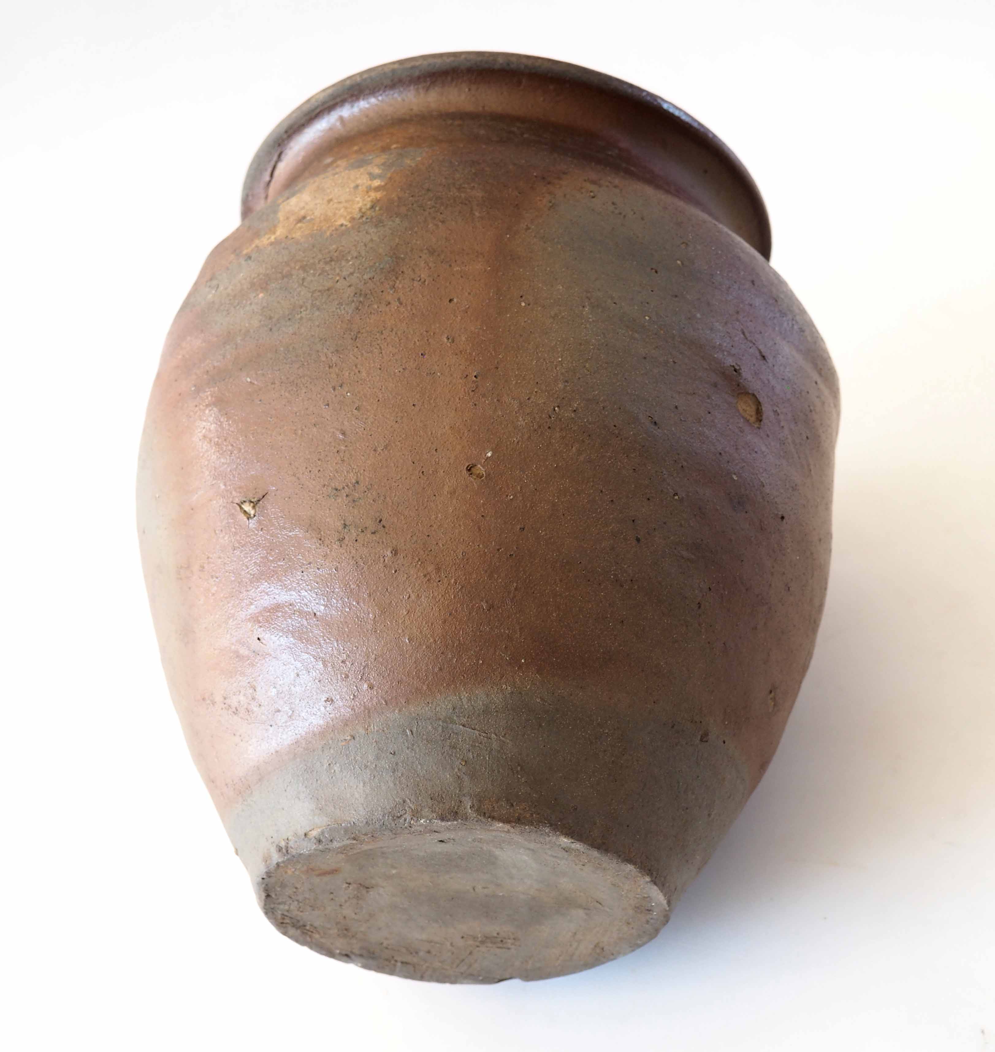 Rough pitcher sandstone of Ger
