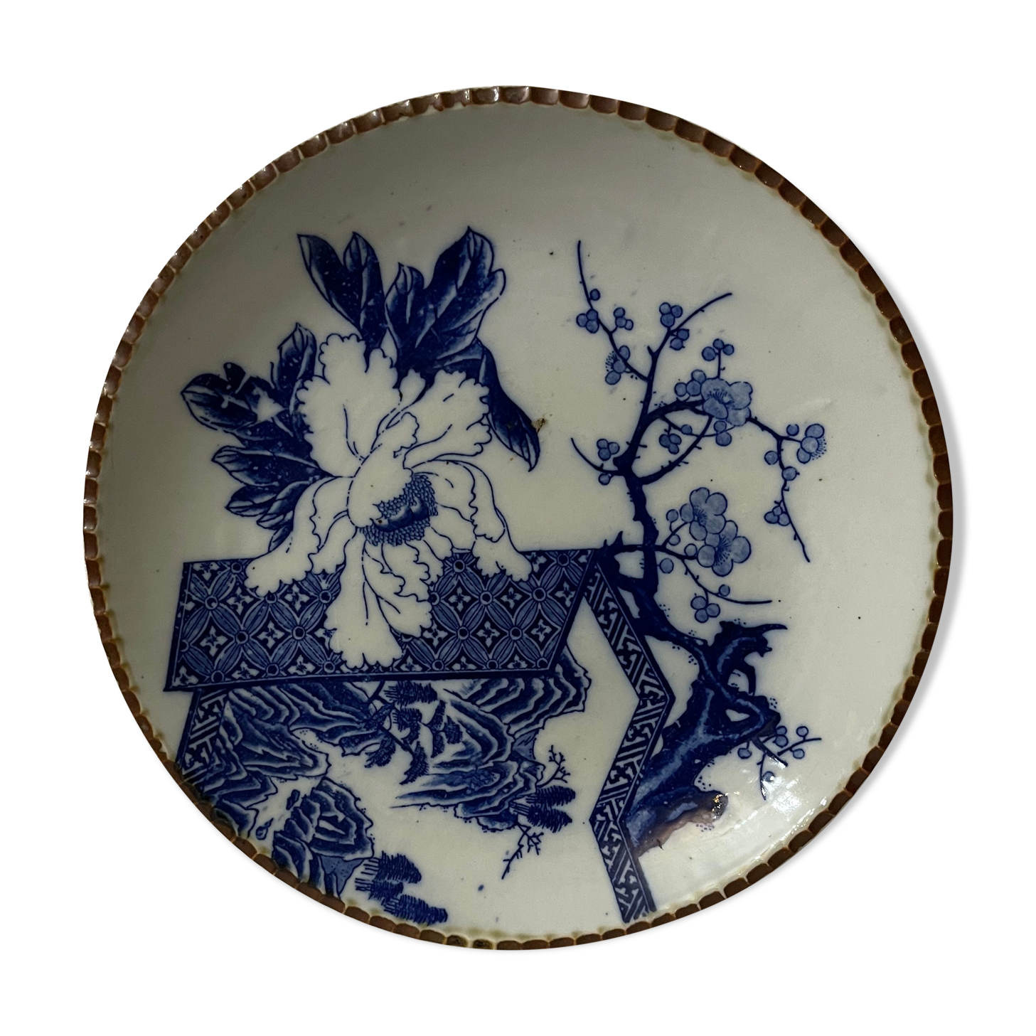 Japan large dish Igezara with floral decoration Japan Asia XIX