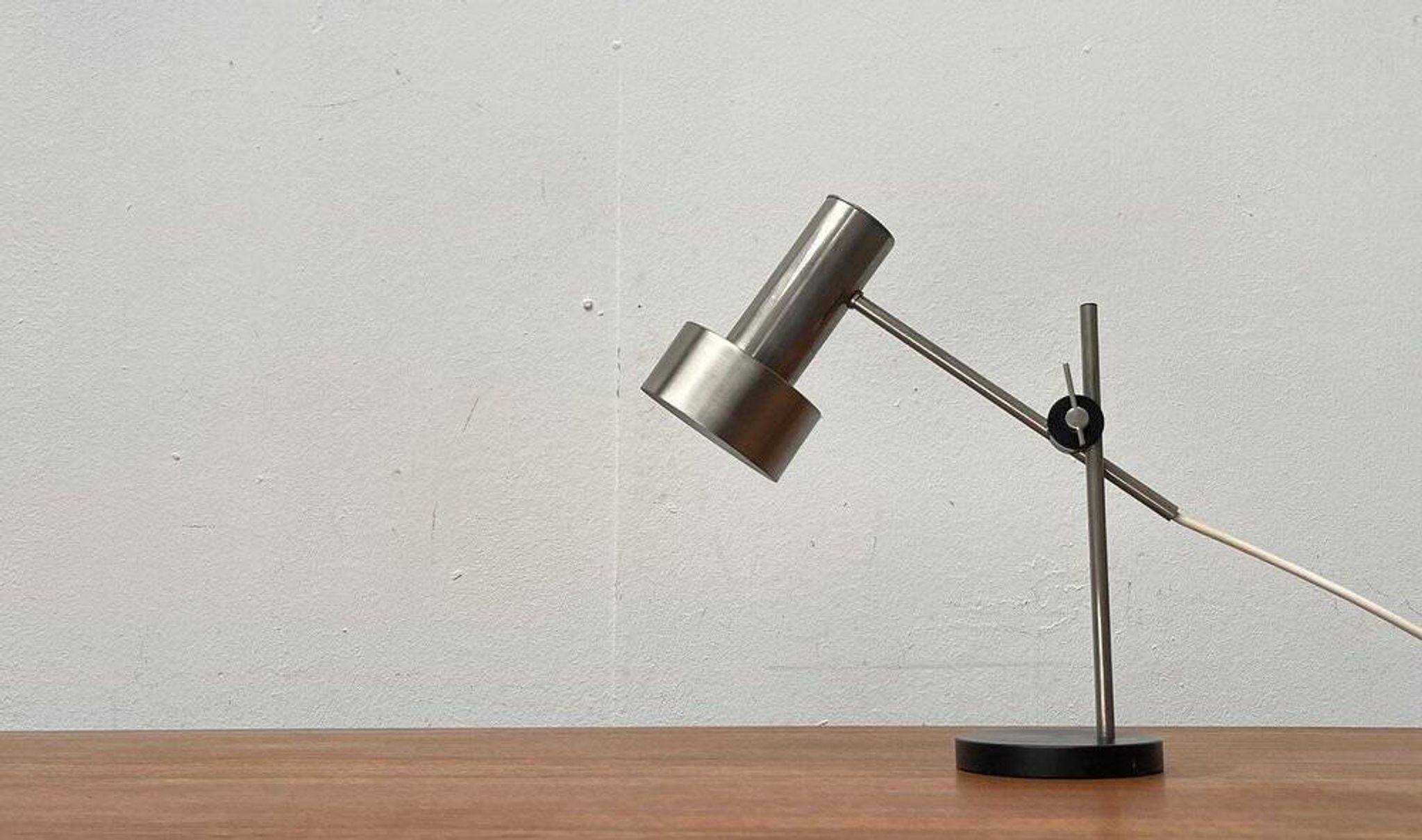 Lampe de table minimaliste milieu du siècle, années 1960