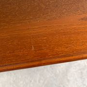 2 tables gigognes en bois pied moulé