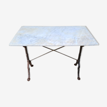 Table bistrot pieds en fonte plateau marbre