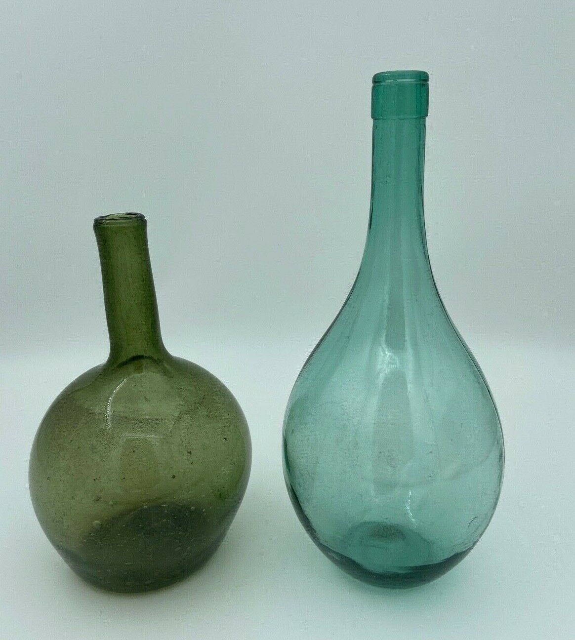 Set of 2 glass bottles souffle xx eme type dame jeanne