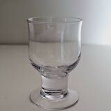 Verres à pied épais vintage