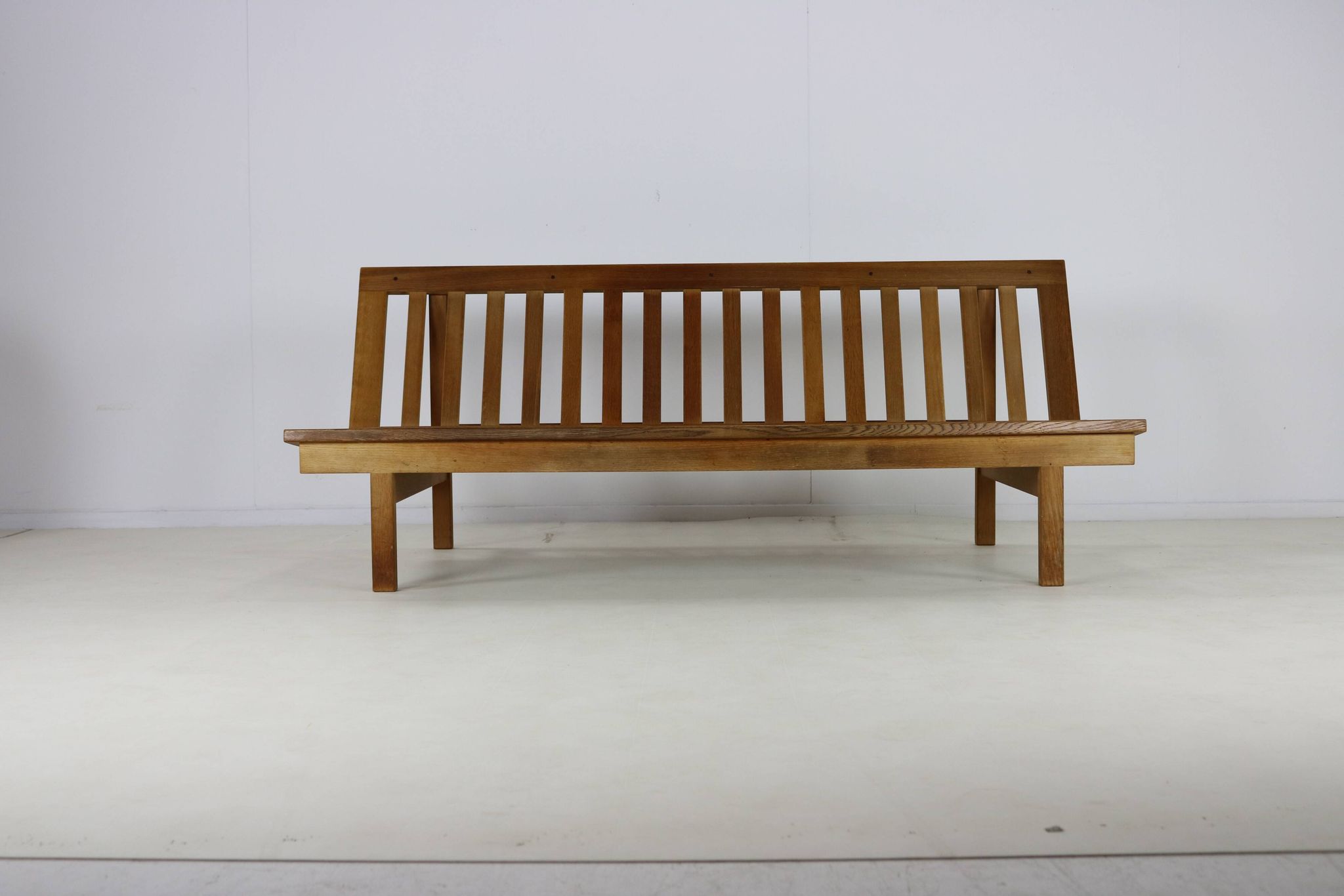 Canapé trois places design danois des années 60 par Børge Mogensen