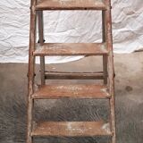 Wooden painter's stepladder, folding