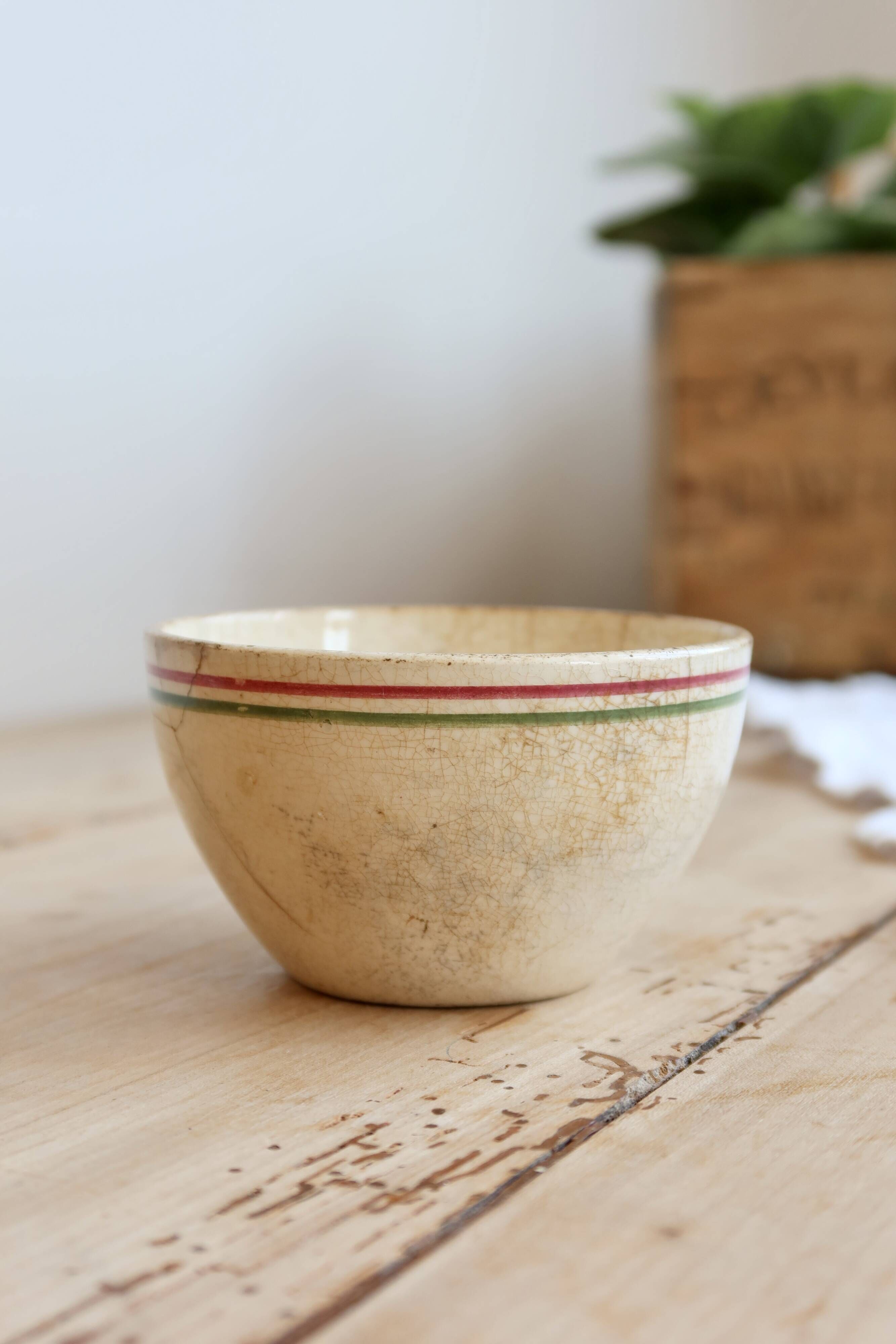 Antique ironstone coffee cup, patinated Sarreguemines – Floral decoration