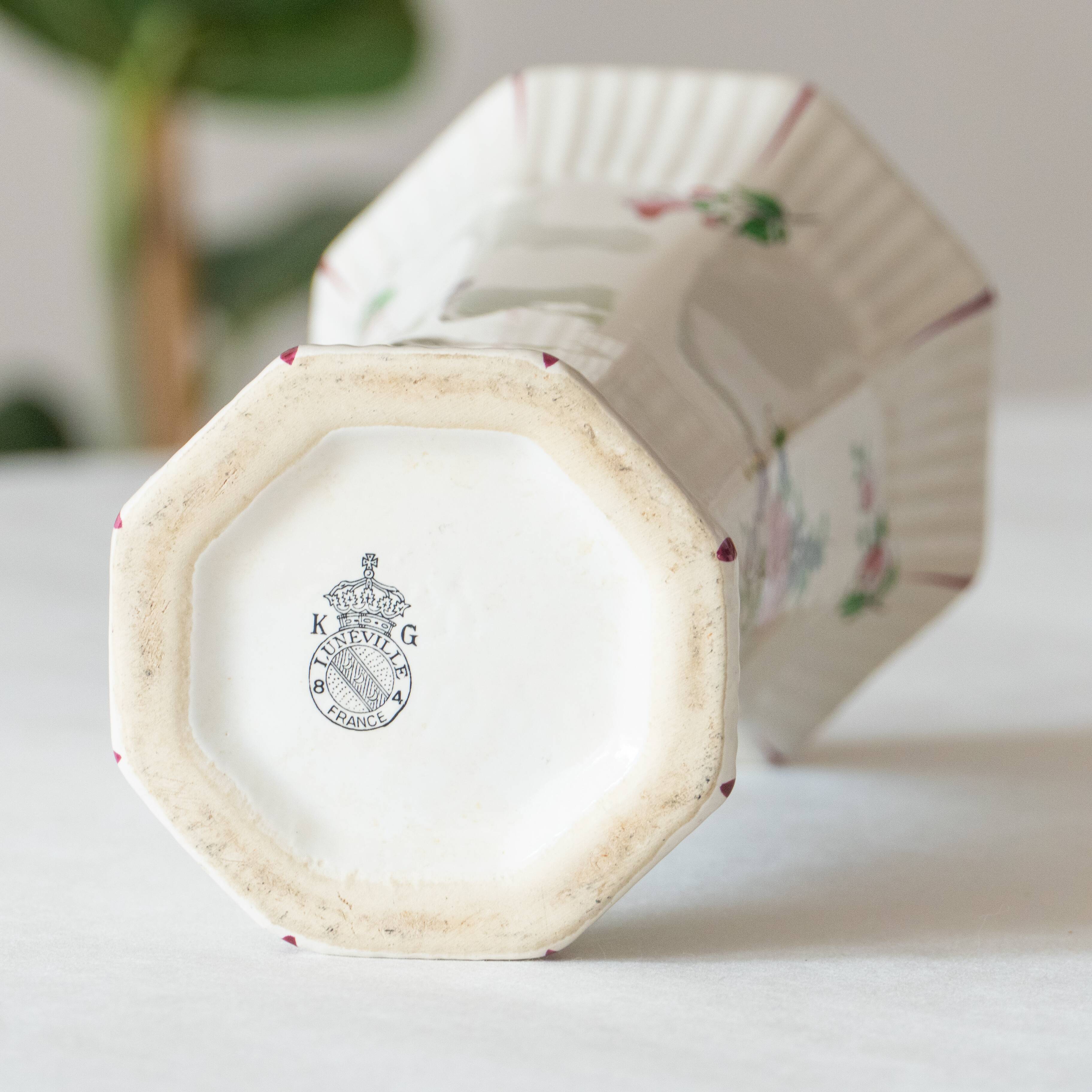 Vase with sides KG Luneville Street lamp