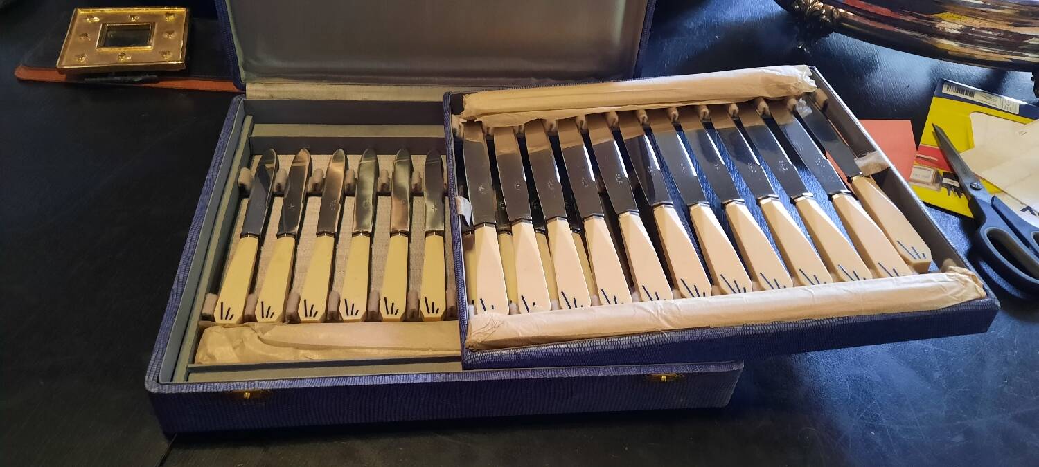 Knife set