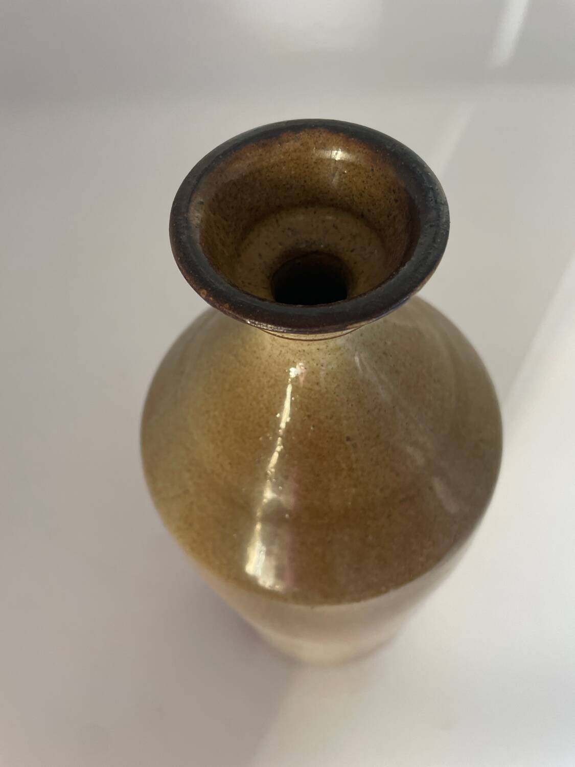 Large soliflore, vase with thistles.