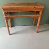 Table d’appoint en bois chinois antique