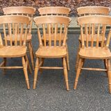 6 Windsor restaurant-style chairs from the 1980s in solid wood.