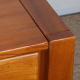Vintage solid elm chest of drawers, 1980