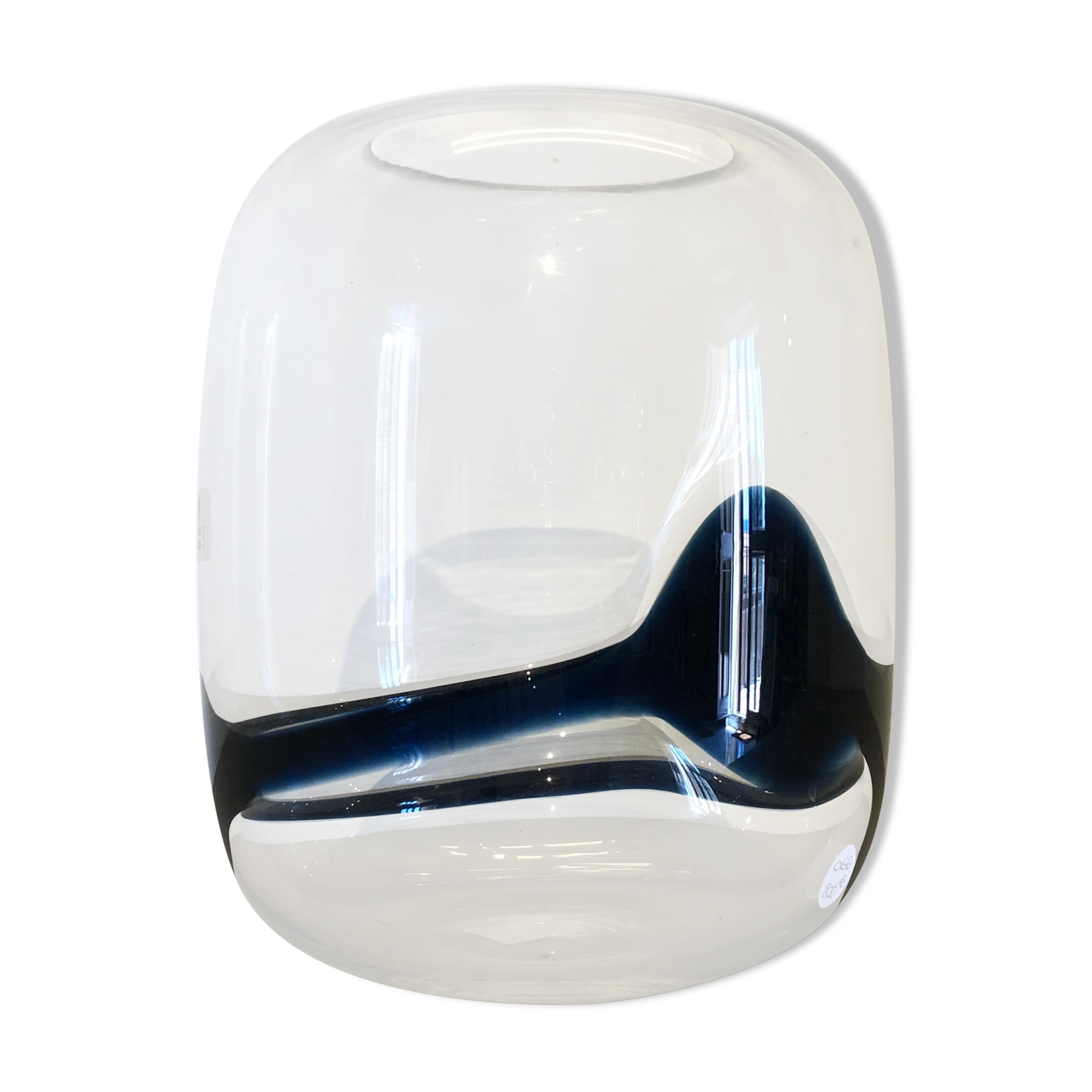 Vase, by Timo Sarpaneva
