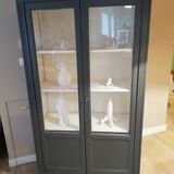 Glass cabinet in Paris