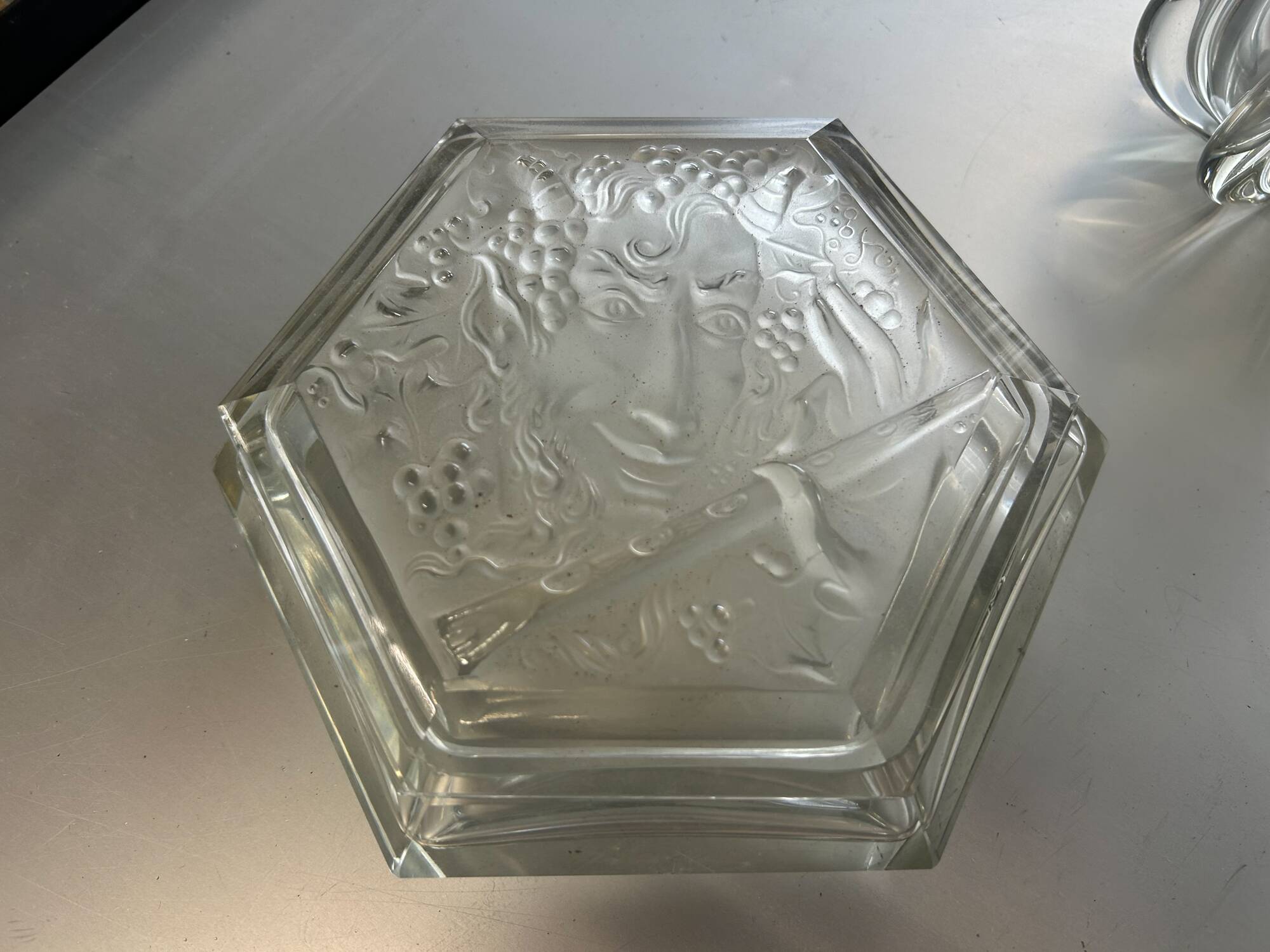 Art Deco crystal bonbonnière