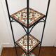 Etagère en fer forgé et mosaïque