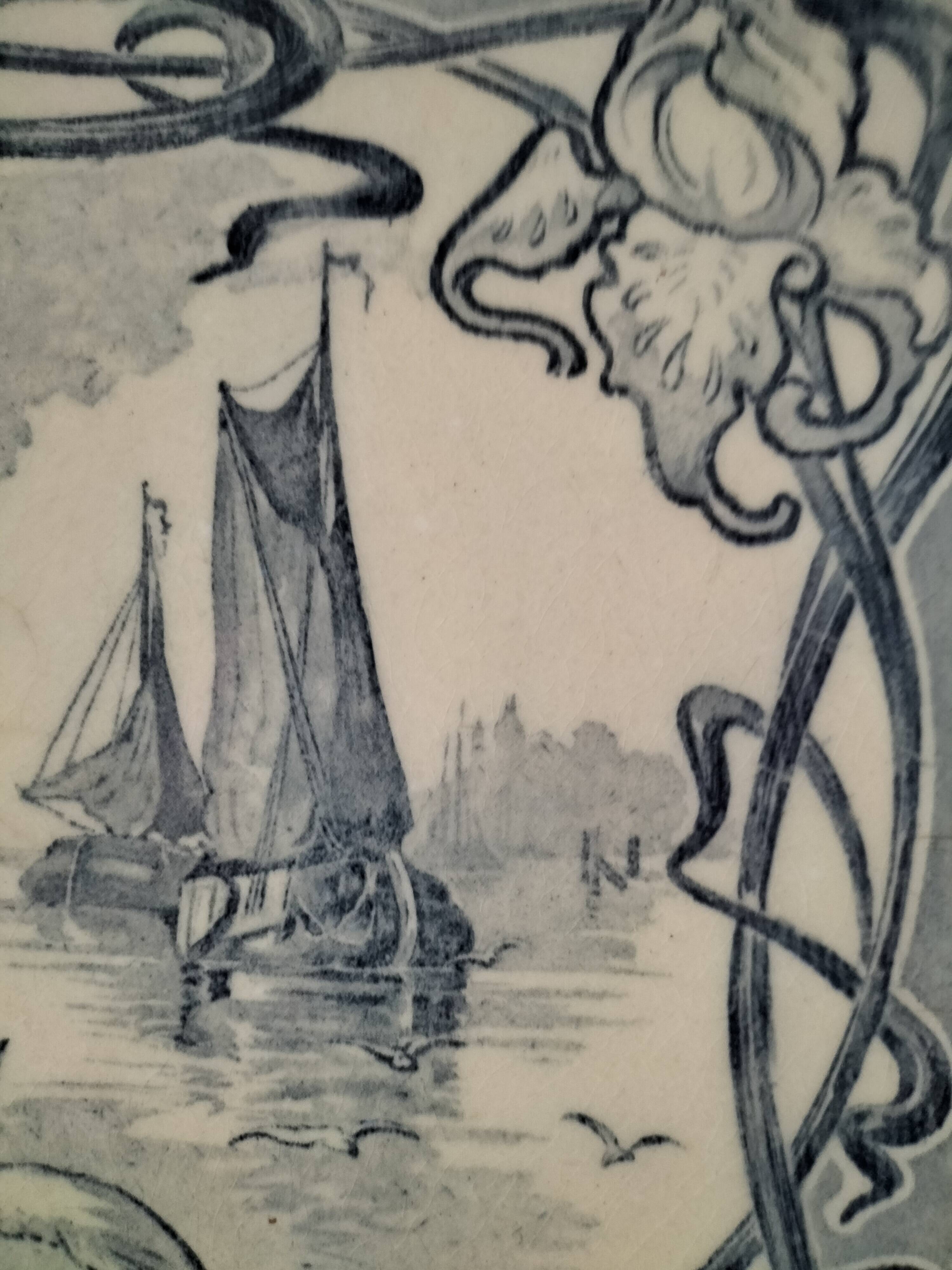 Old tile in Gien faience with Art Nouveau decoration